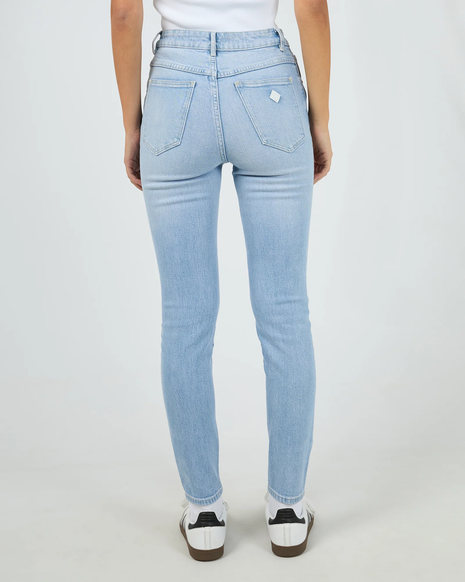 A High Skinny Ankle Basher Jean Gina - Image 3