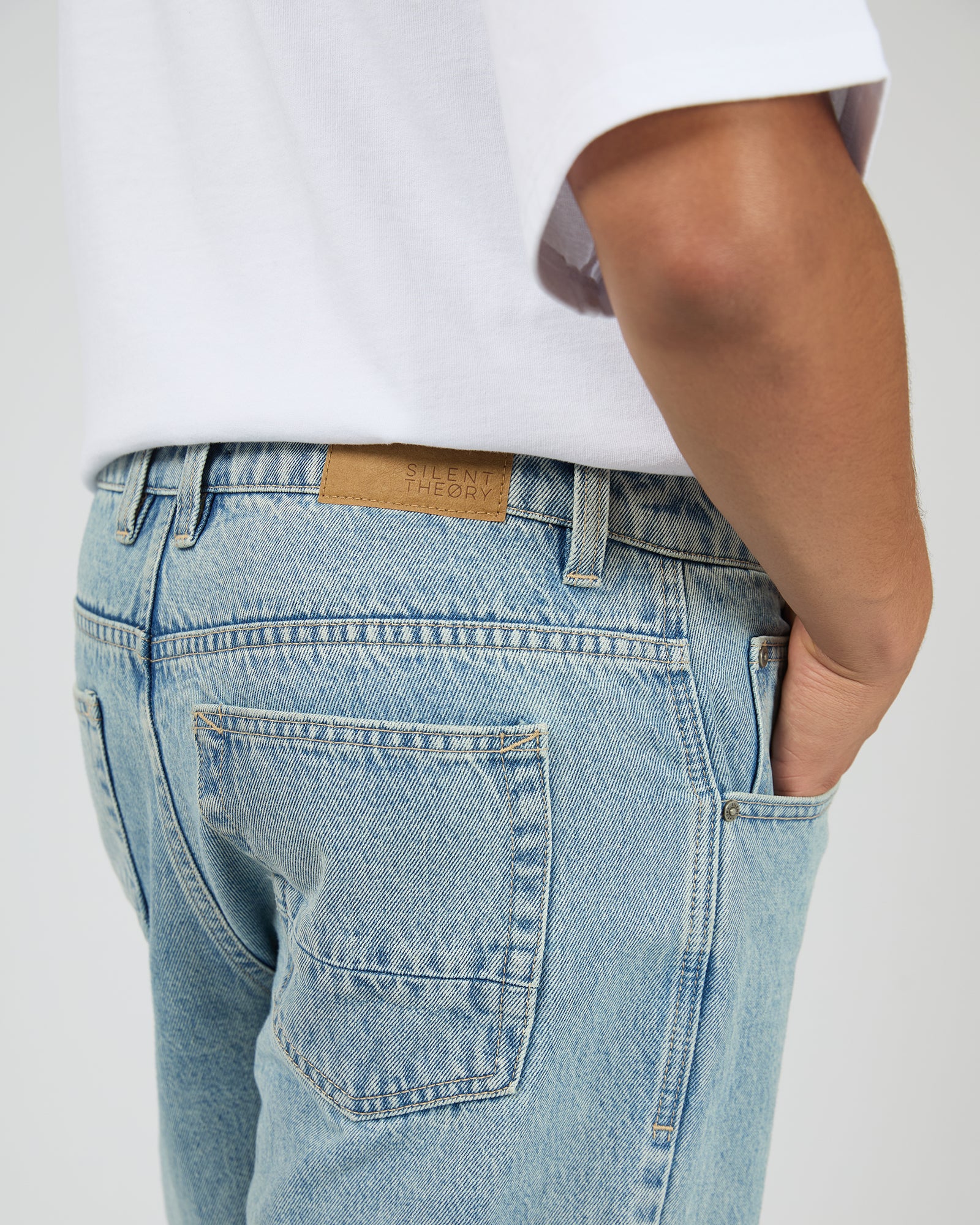 A4 Soho Jean Bleached Blue - Image 5