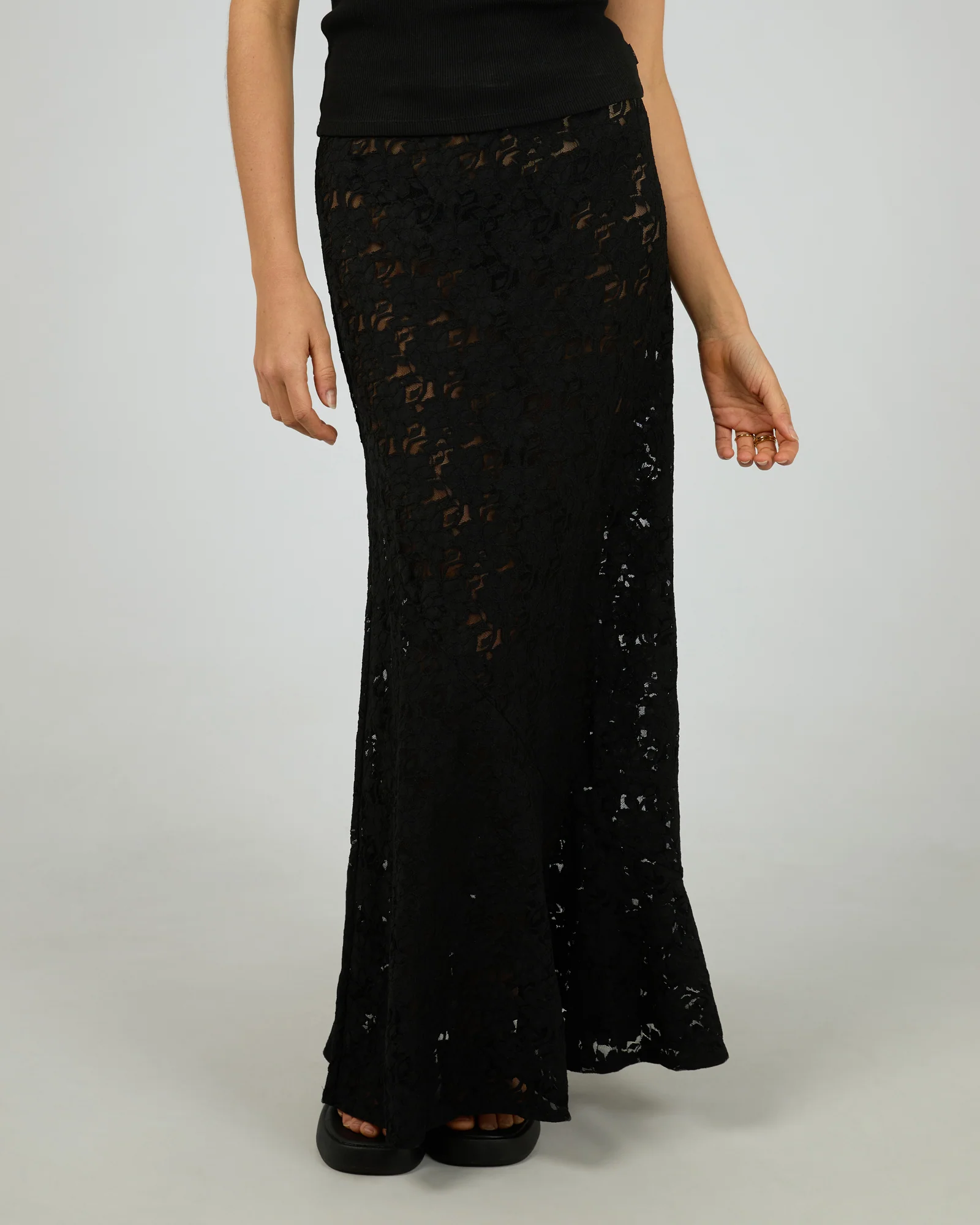 Anella Lace Maxi Skirt Black - Image 2