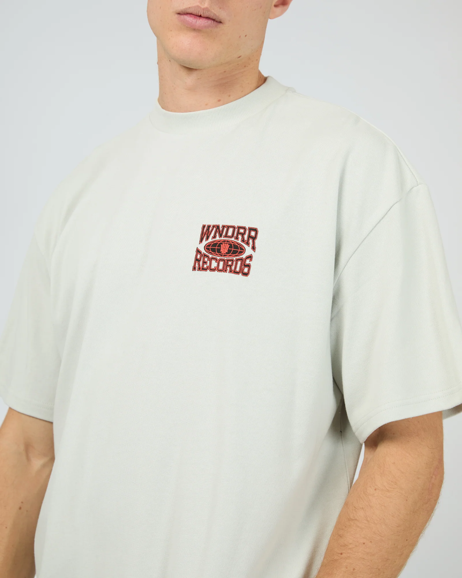 Arc Heavy Weight Tee Oyster - Image 7