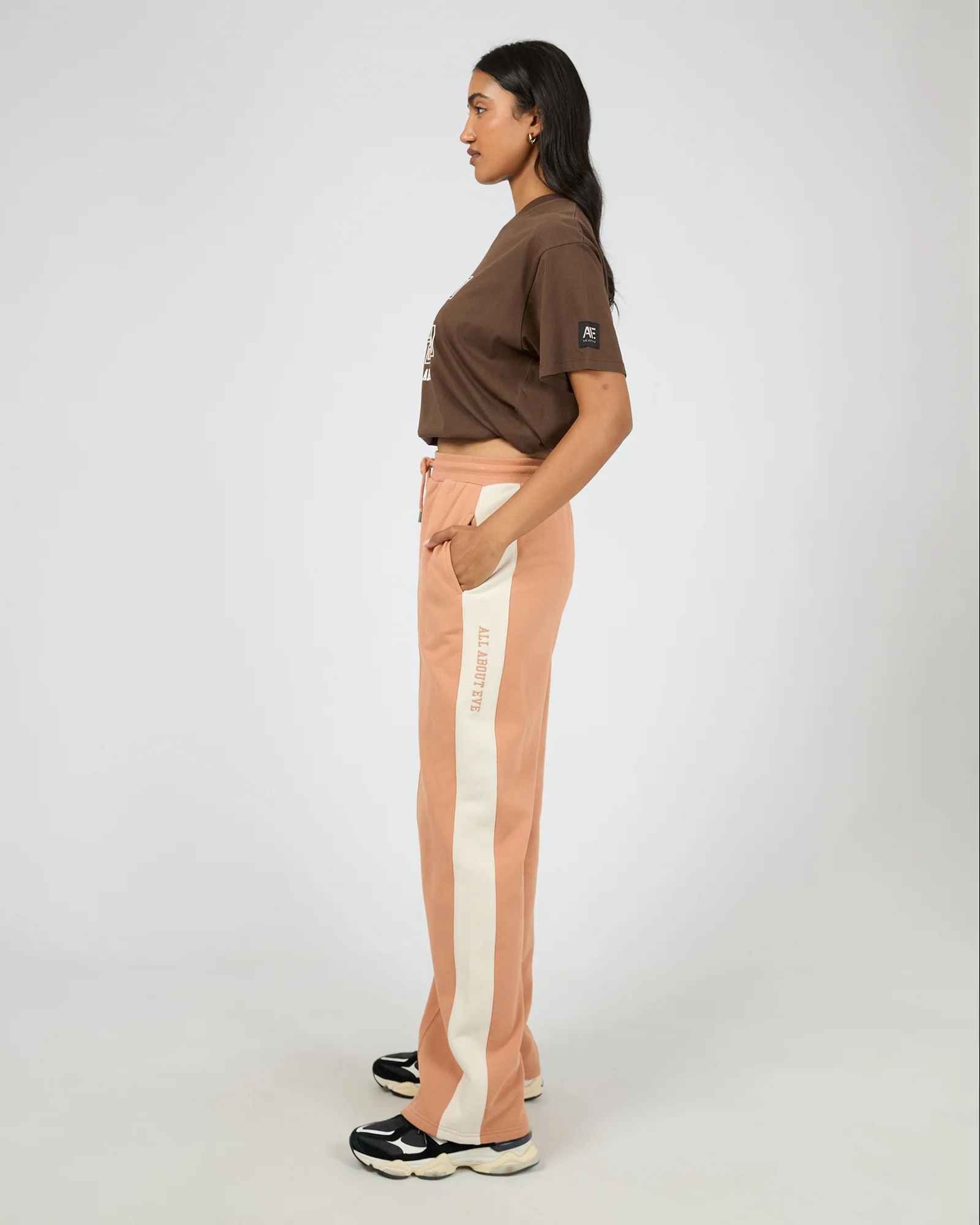 Archie Panel Pant Camel - Image 6