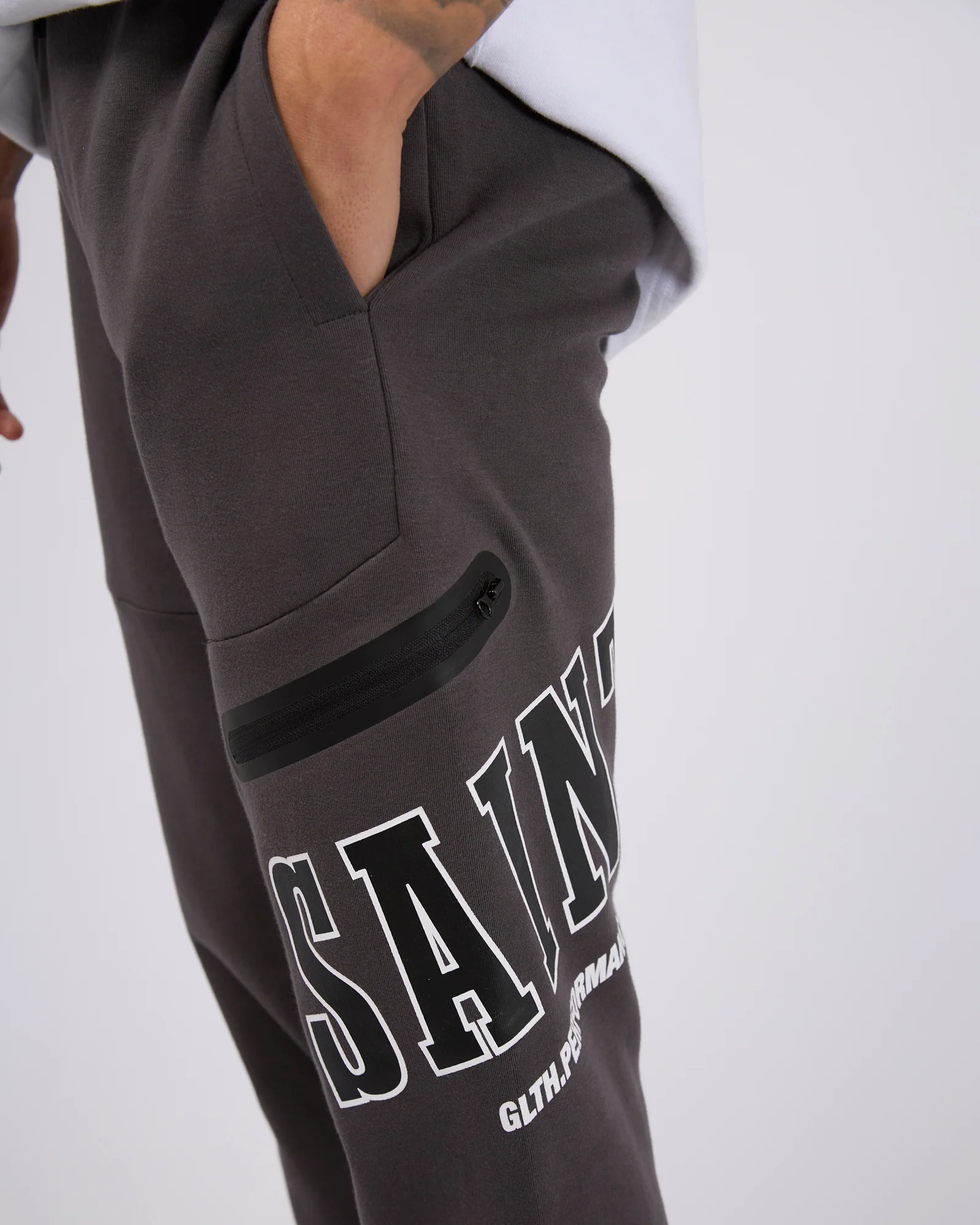 Baseline Pant Charcoal - Image 6