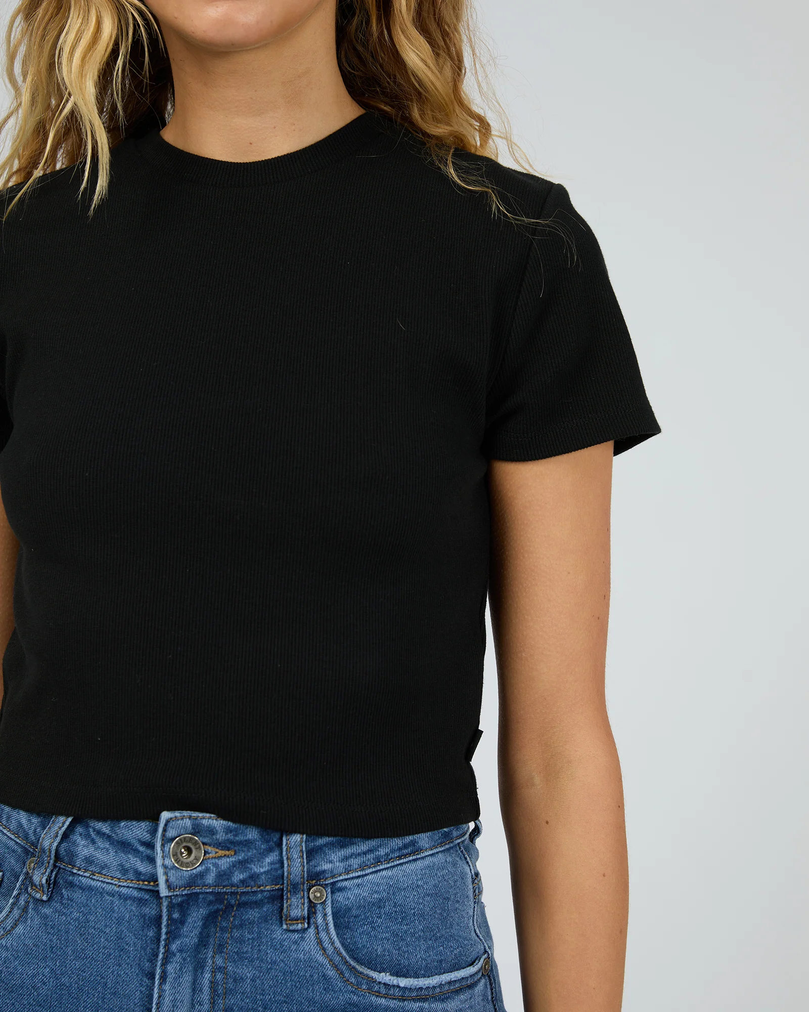 Bella Crop Tee Black - Image 5