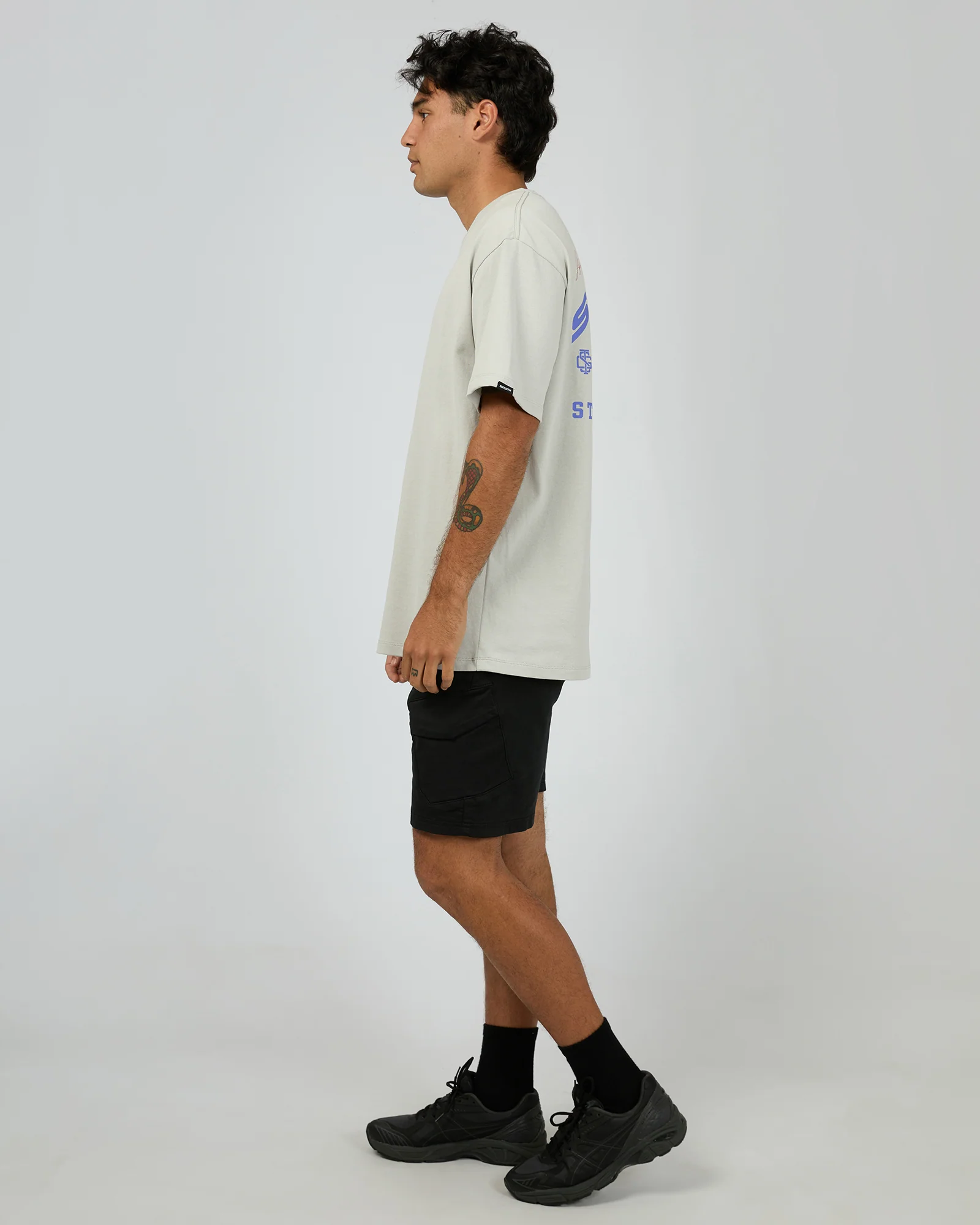 Bodega Tee Grey - Image 6