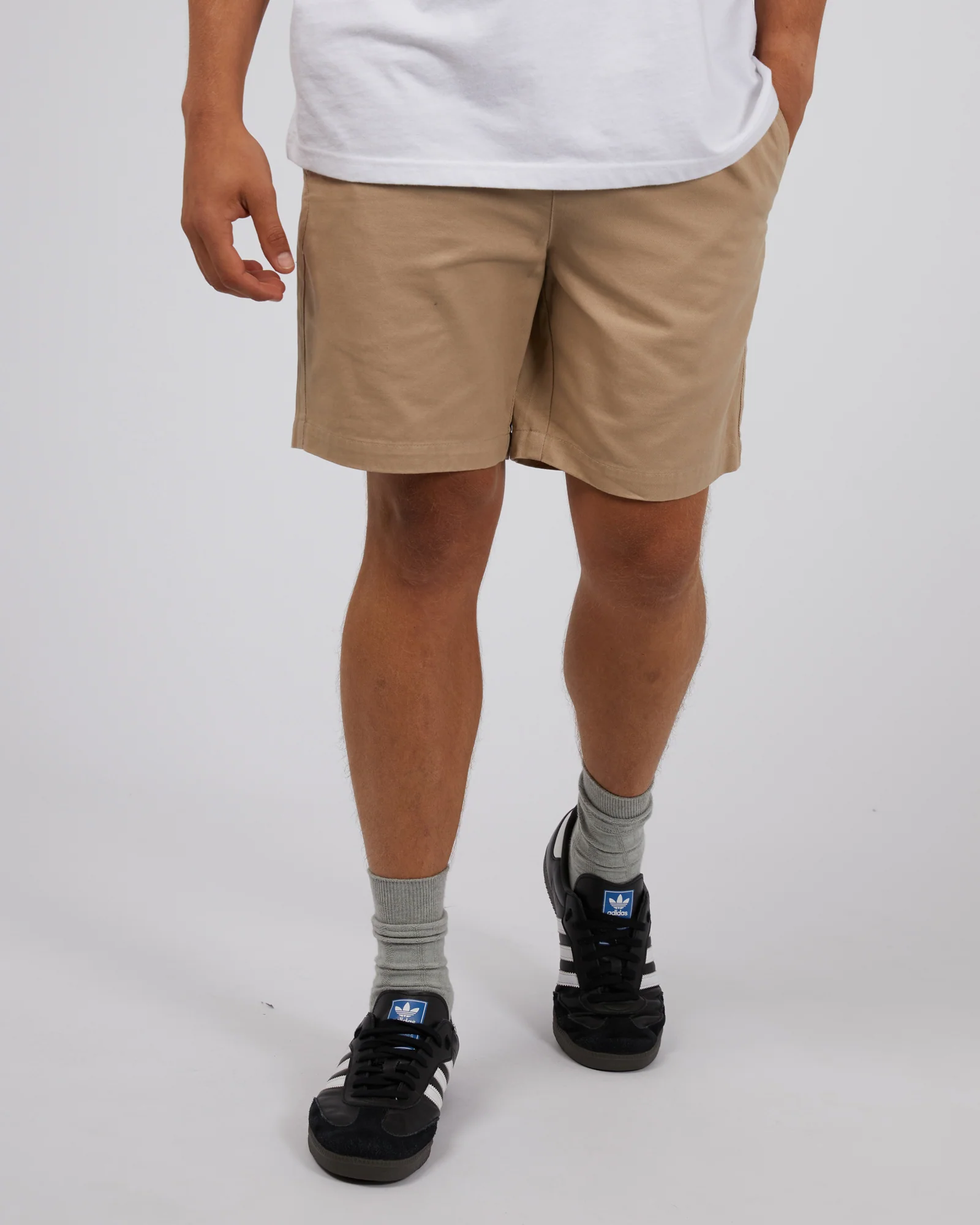 Classic Short Beige - Image 4