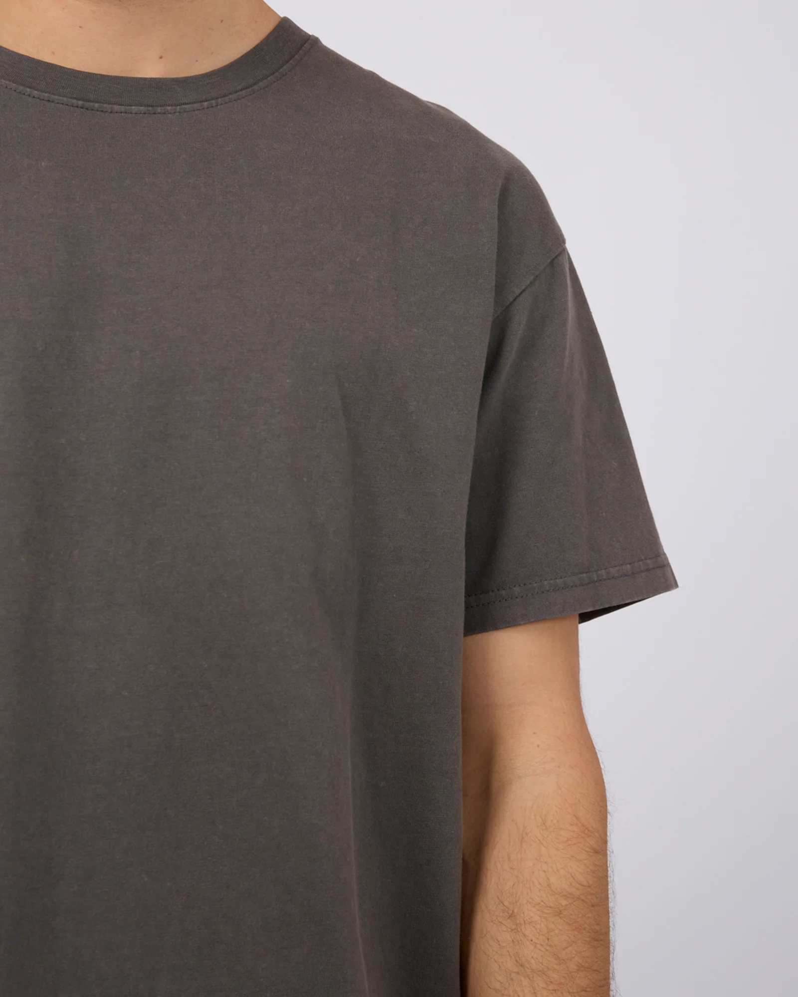 Classic Tee Coal - Image 5