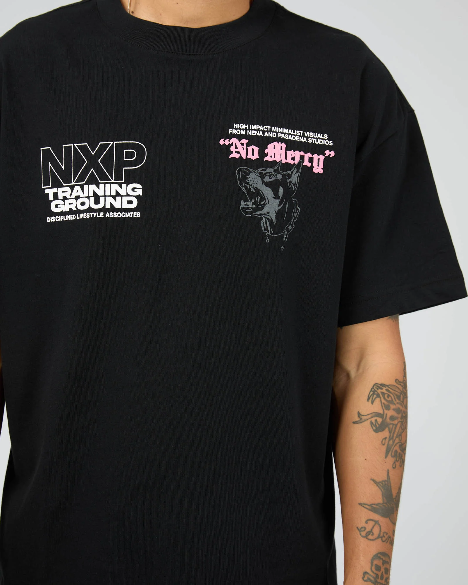 Conrad Raptor Tee Black - Image 5