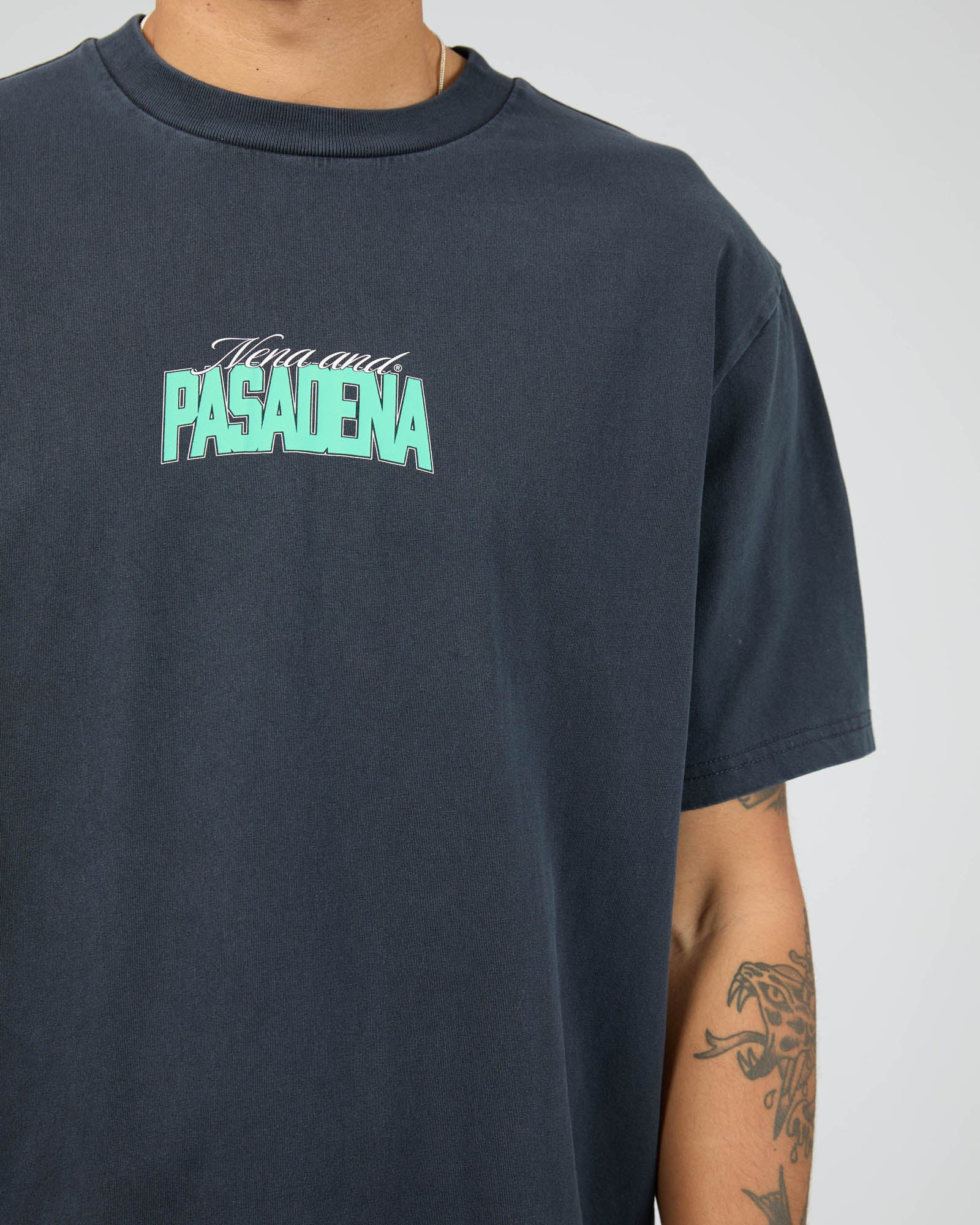 Distance Classic Tee Vulcan - Image 5