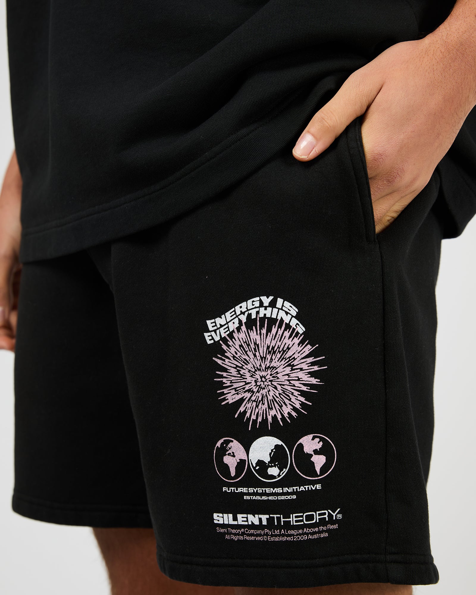 Energy Fleece Short Washed Black - Image 6