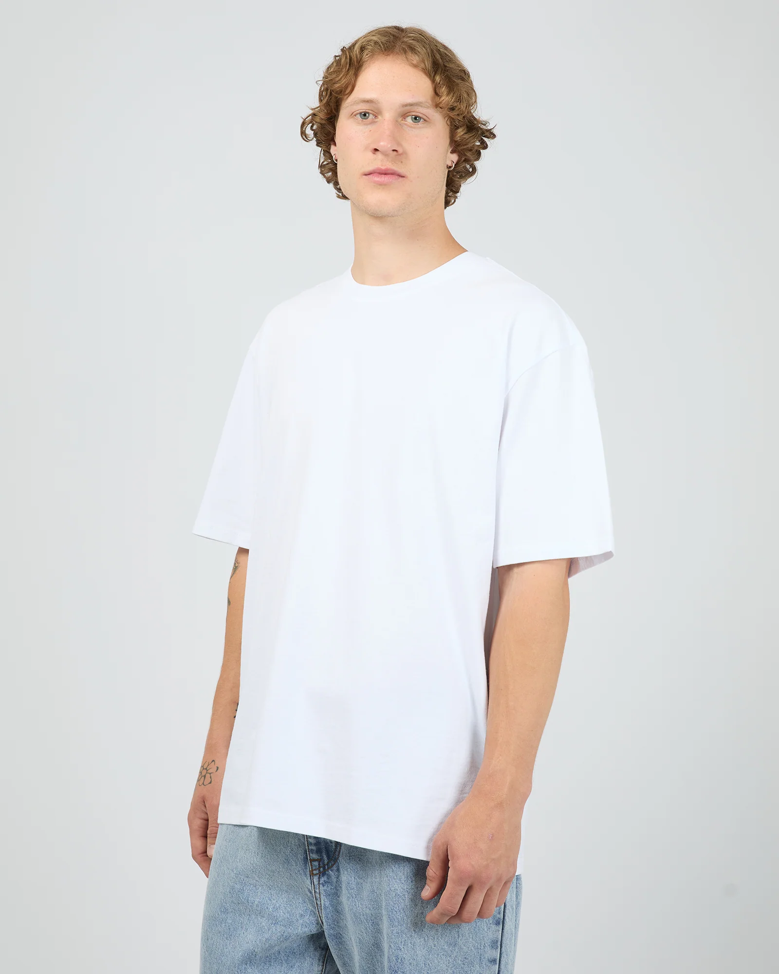 Essential Fit Tee White - Image 4