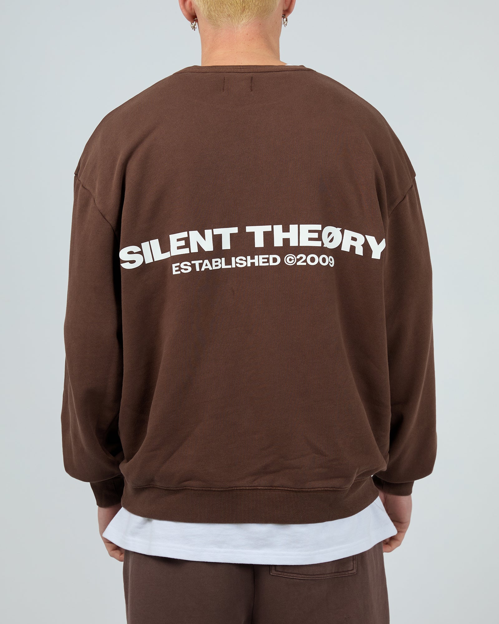 Essential Theory Crew Chocolate - Image 3