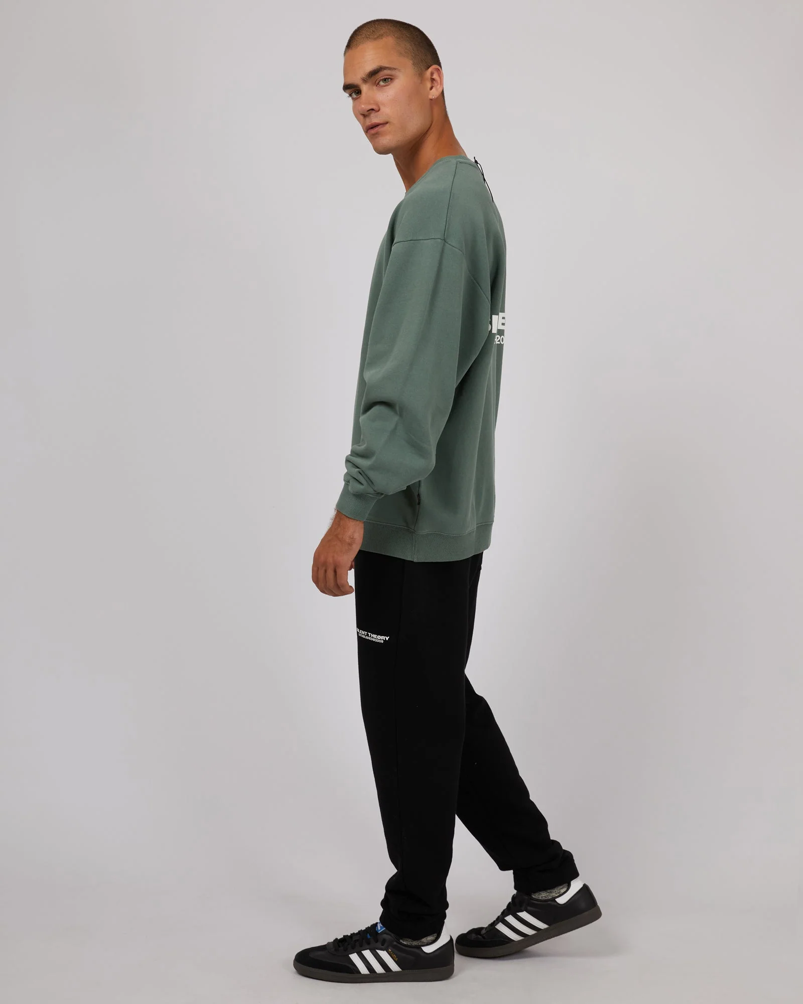 Essential Theory Crew Green - Image 6