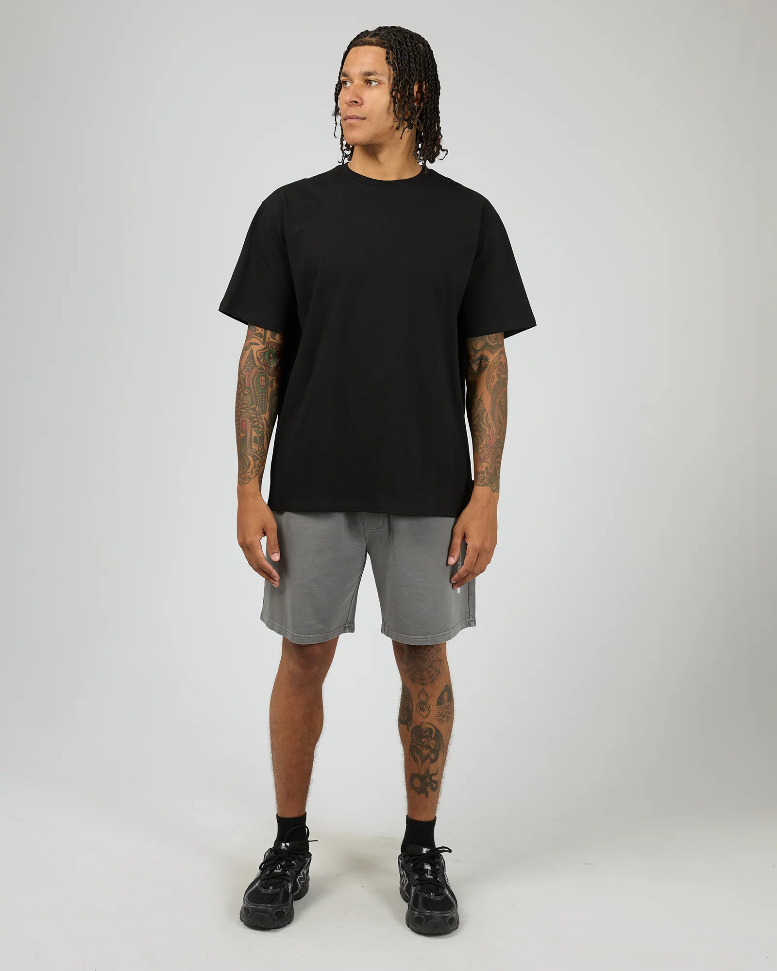 Essential Theory Short V2 Charcoal - Image 2