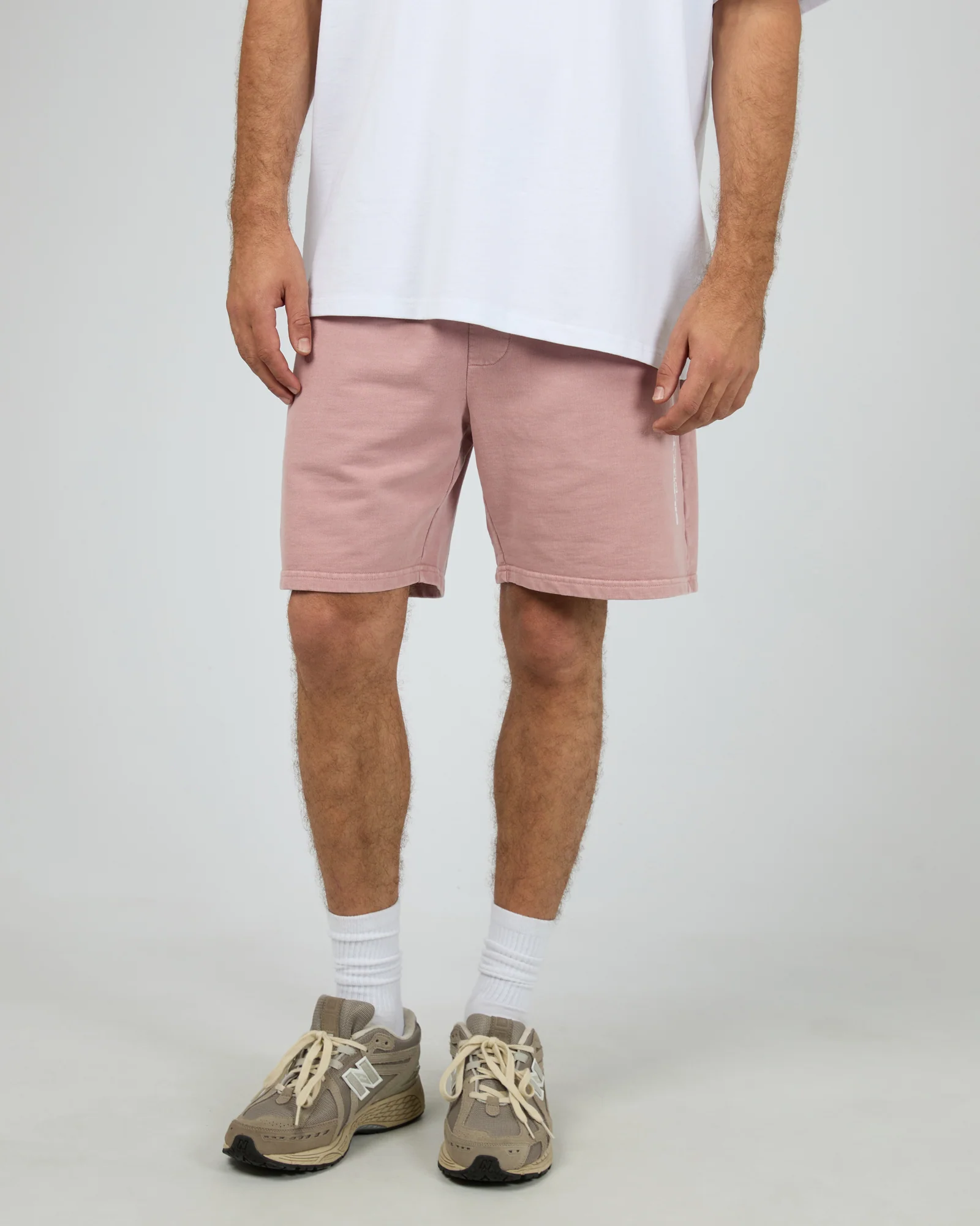 Essential Theory Short V2 Musk
