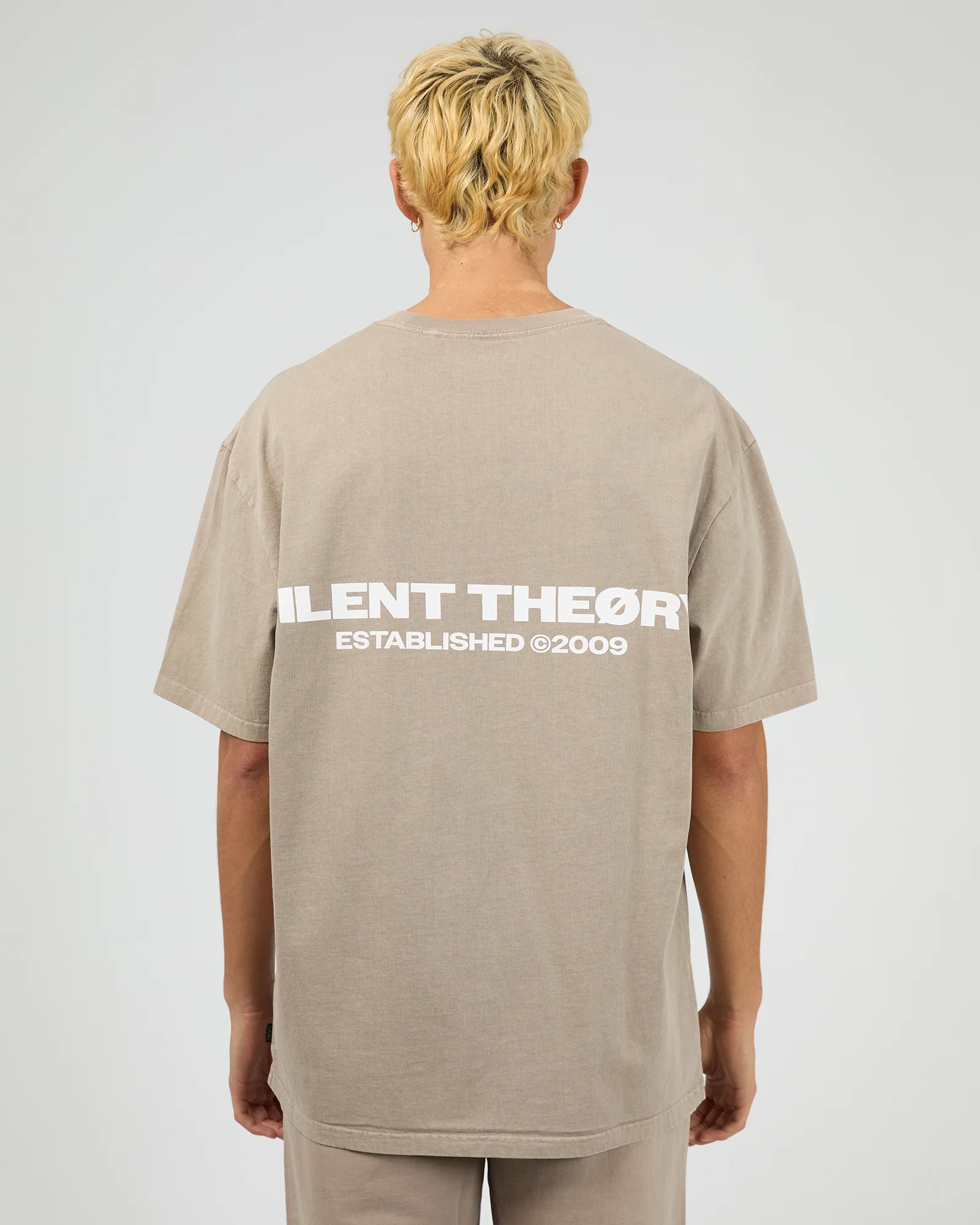 Essential Theory Tee Cement - Image 3