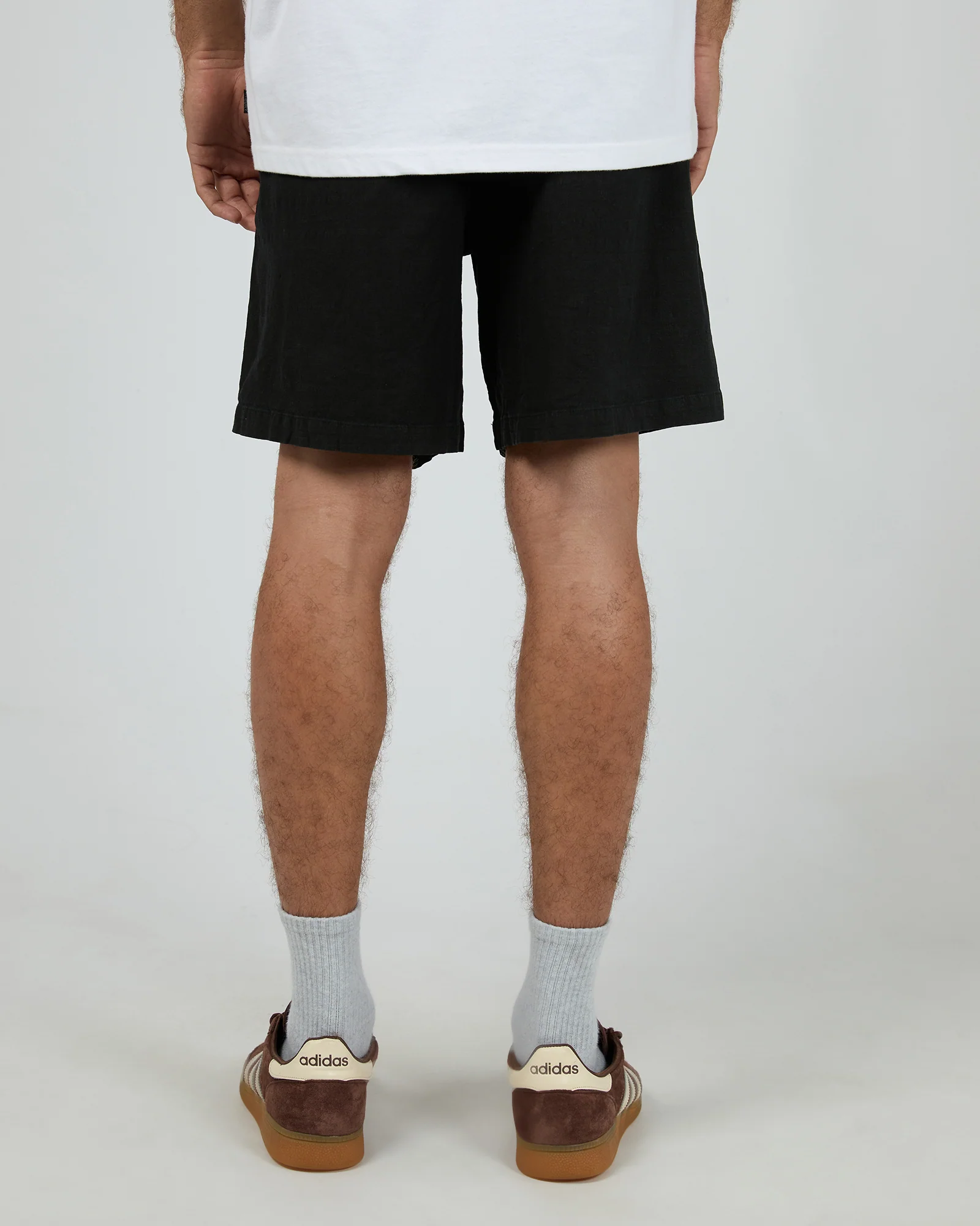 Ew Patch Pocket Short Black - Image 3