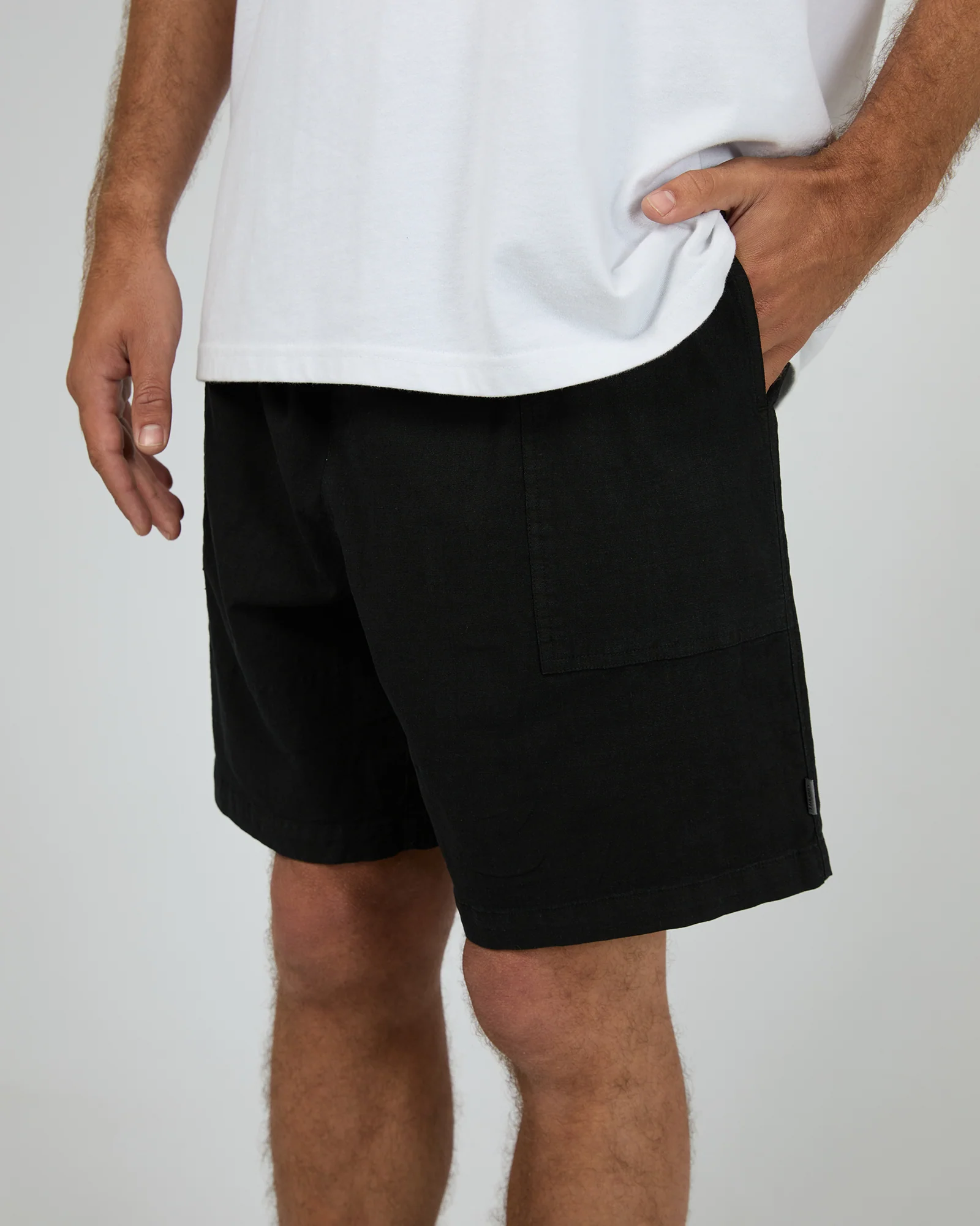 Ew Patch Pocket Short Black - Image 5