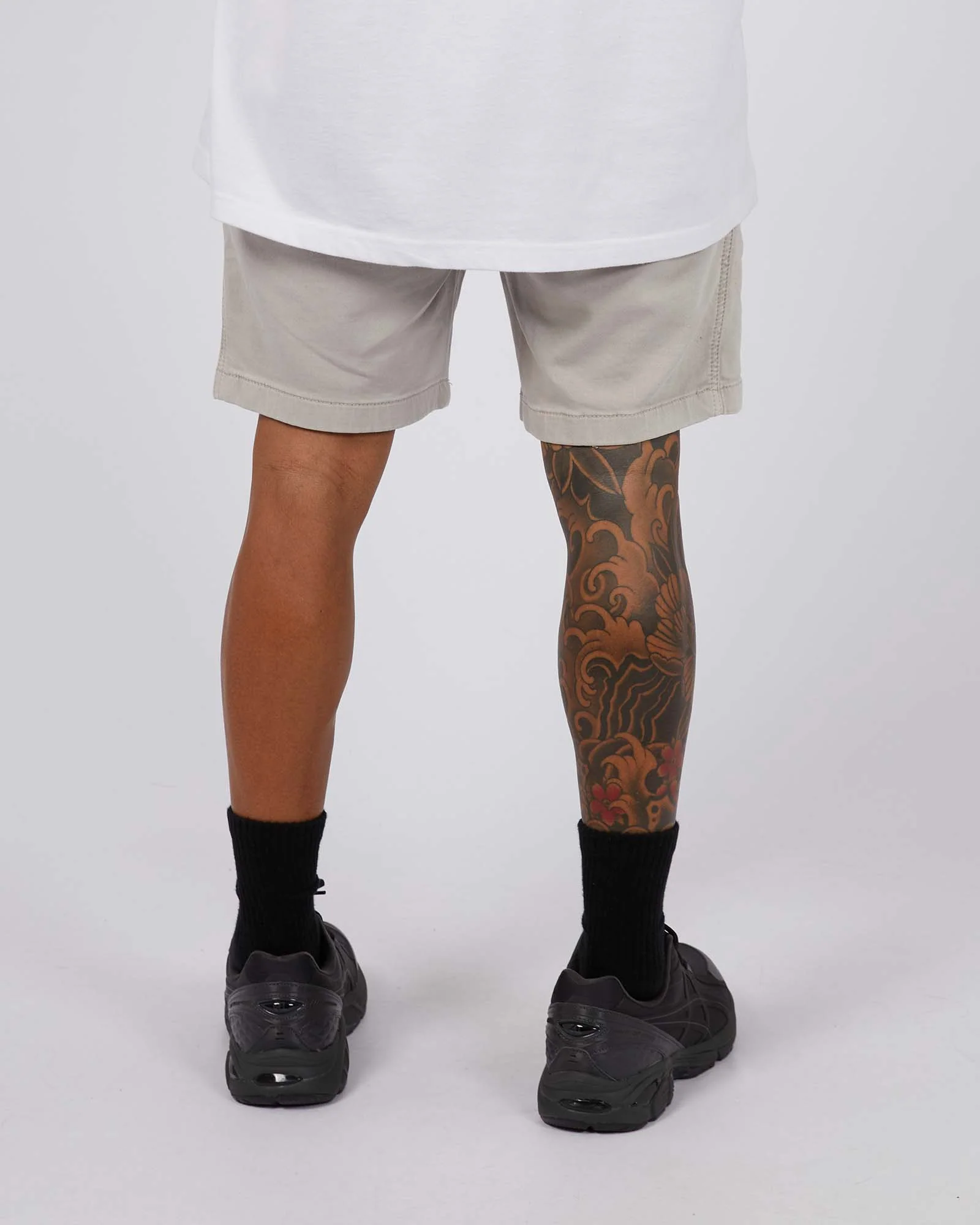 Fairhaven Short Grey - Image 3