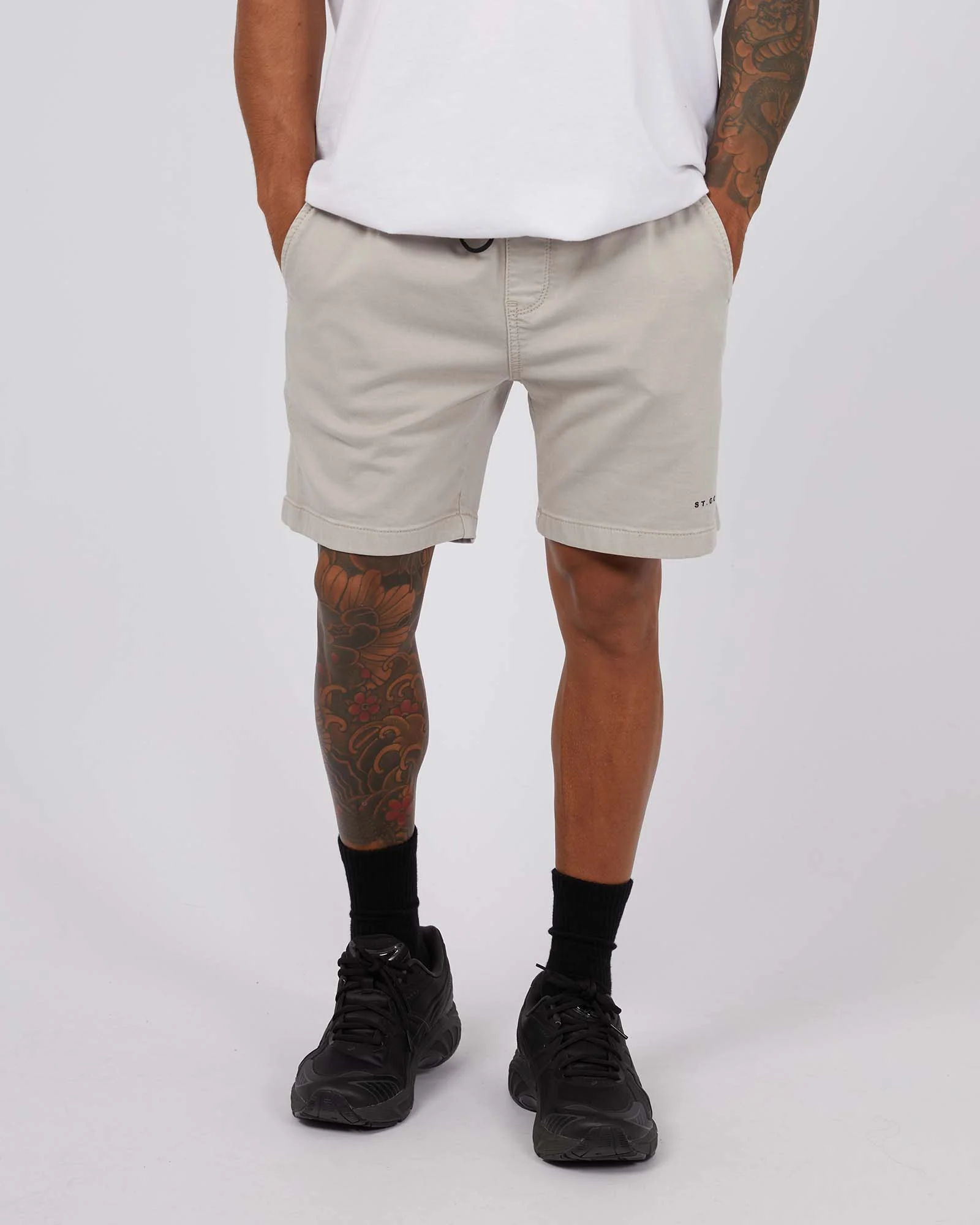 Fairhaven Short Grey - Image 4