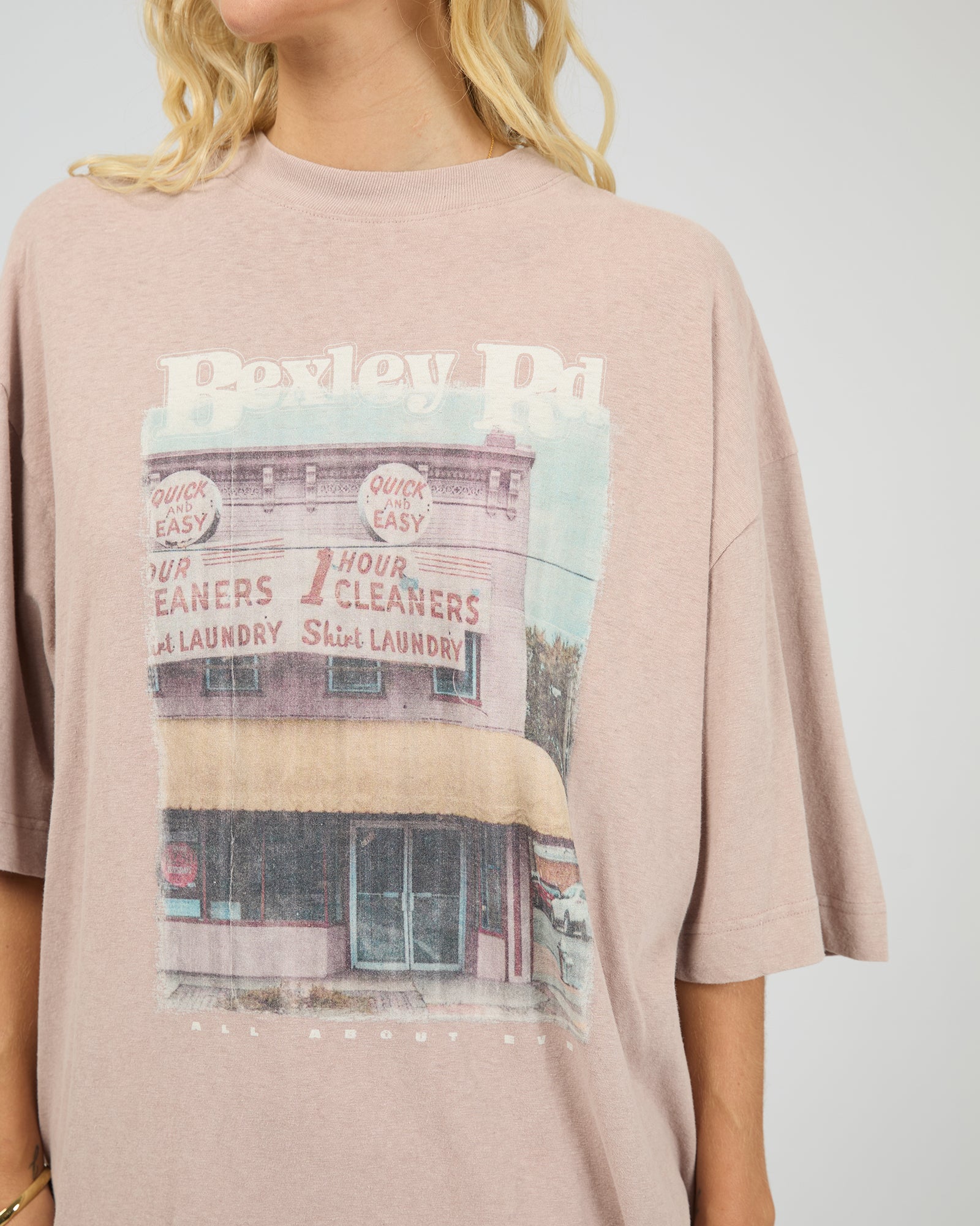 Fields Oversized Tee Fawn - Image 5