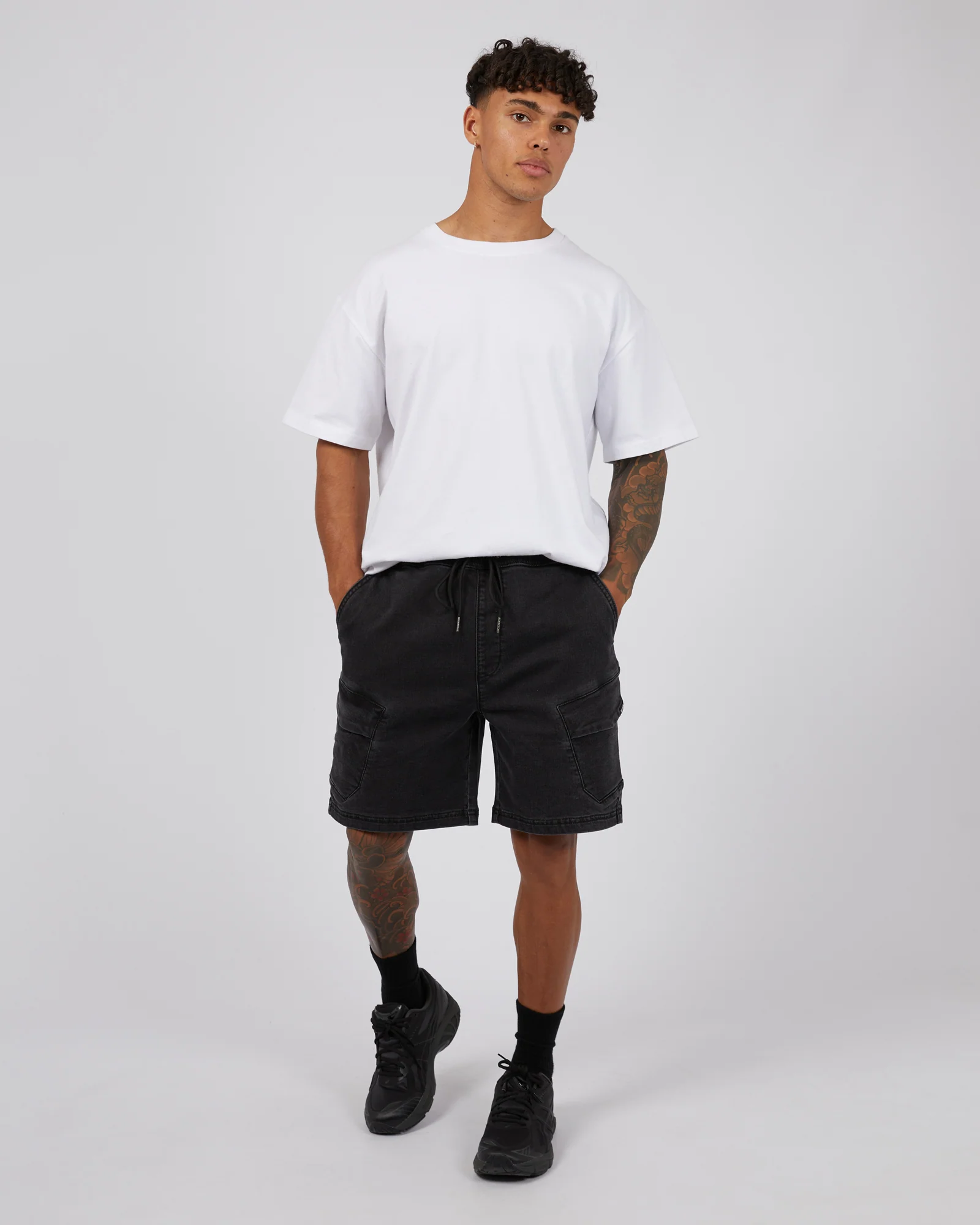 Gully Cargo Short Washed Black - Image 2