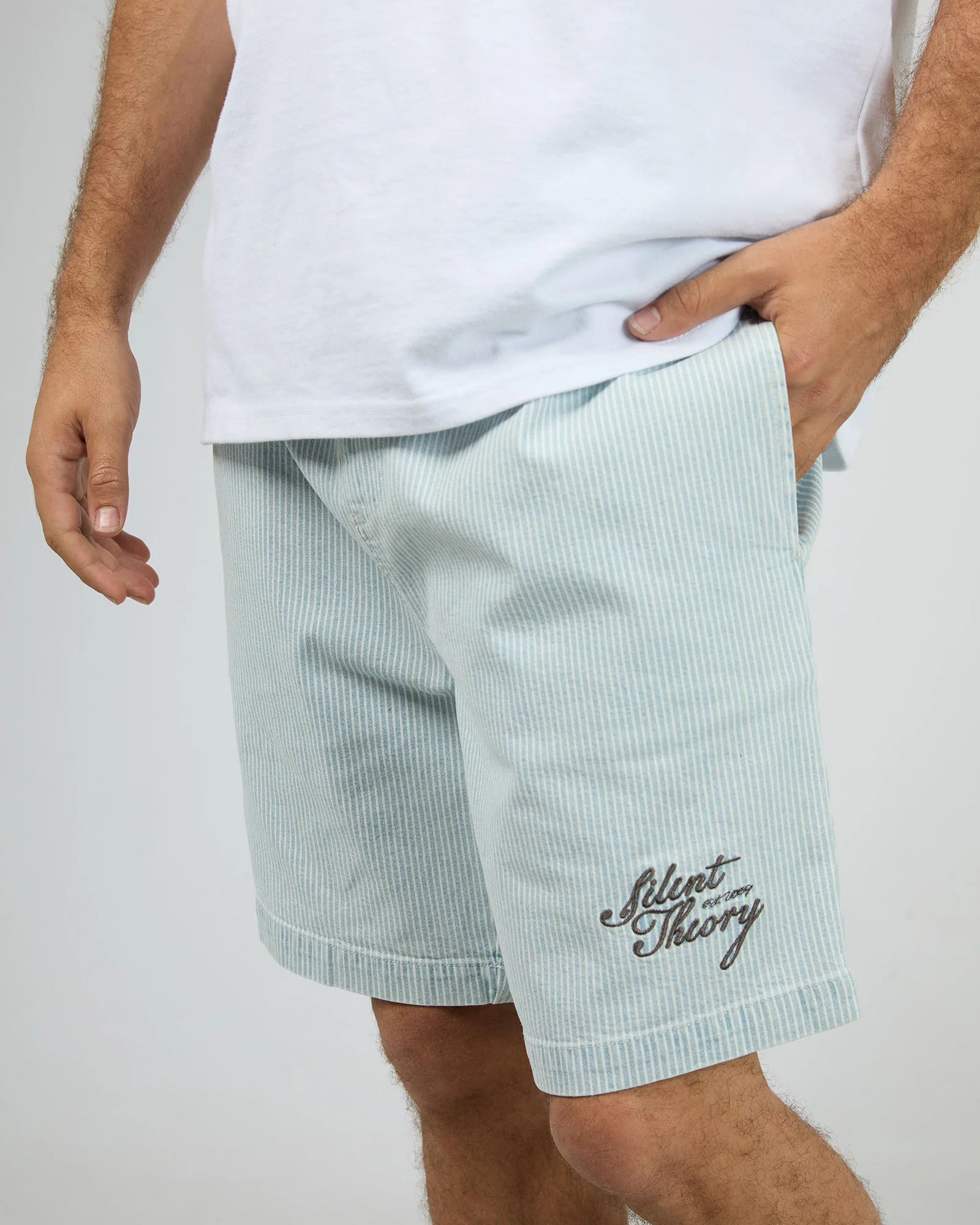 Icon Short Blue - Image 5