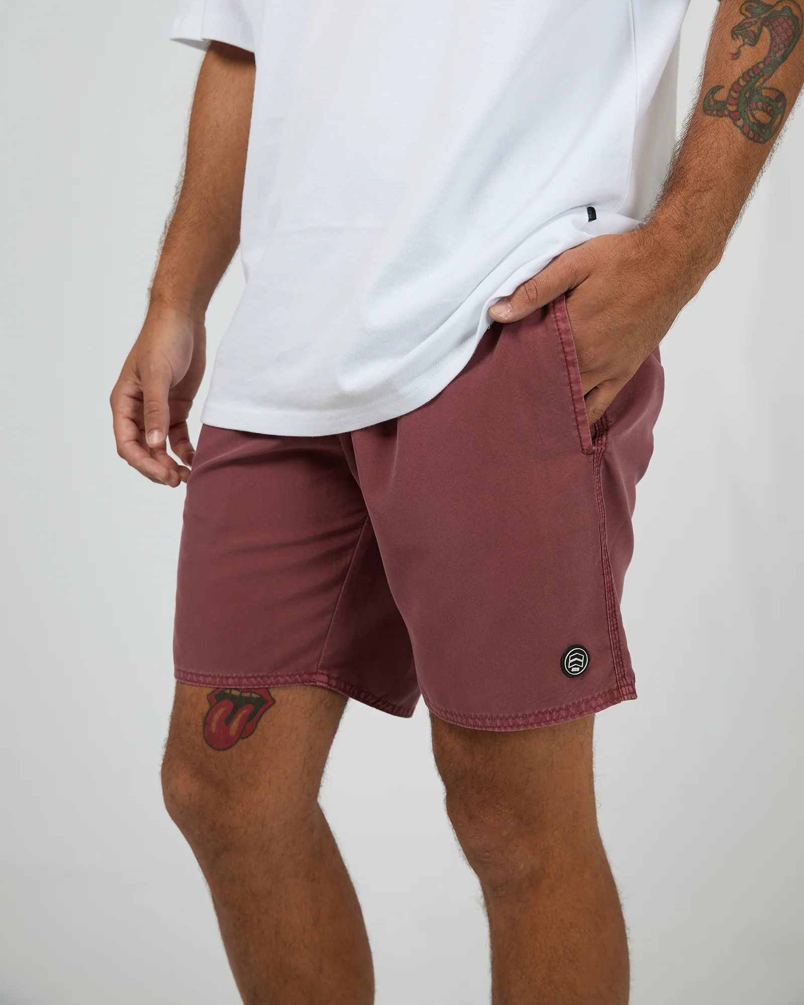 Illusion Short Burgandy - Image 5