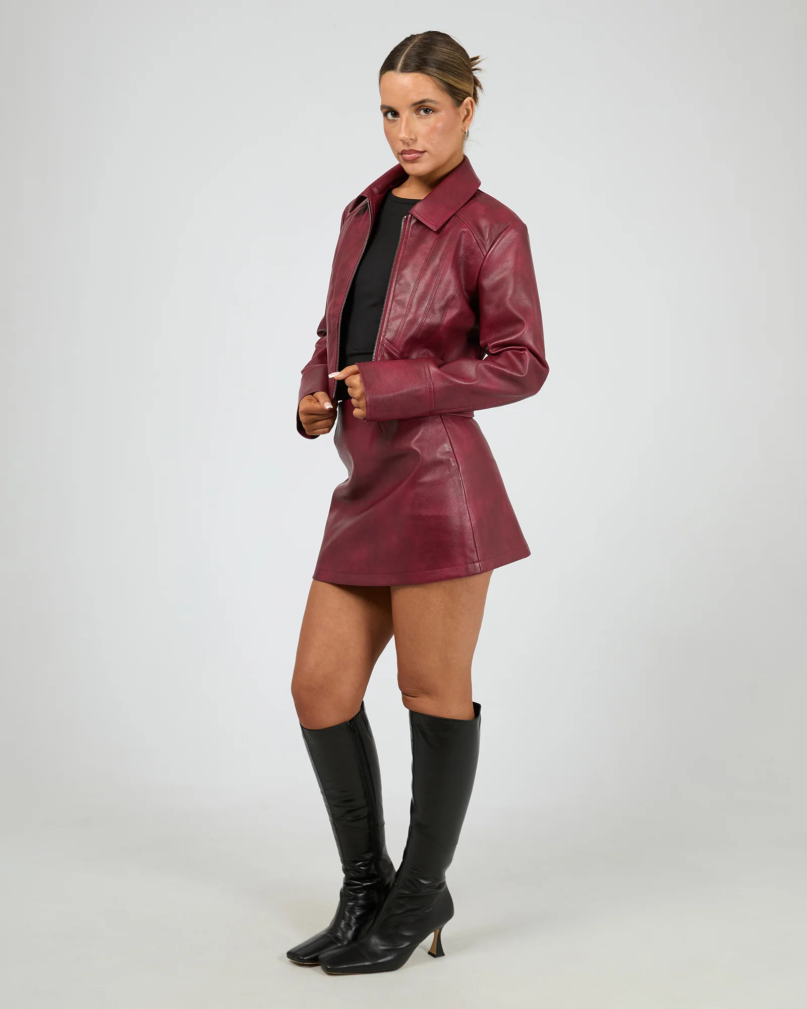 Ilora Skort Burgandy - Image 5