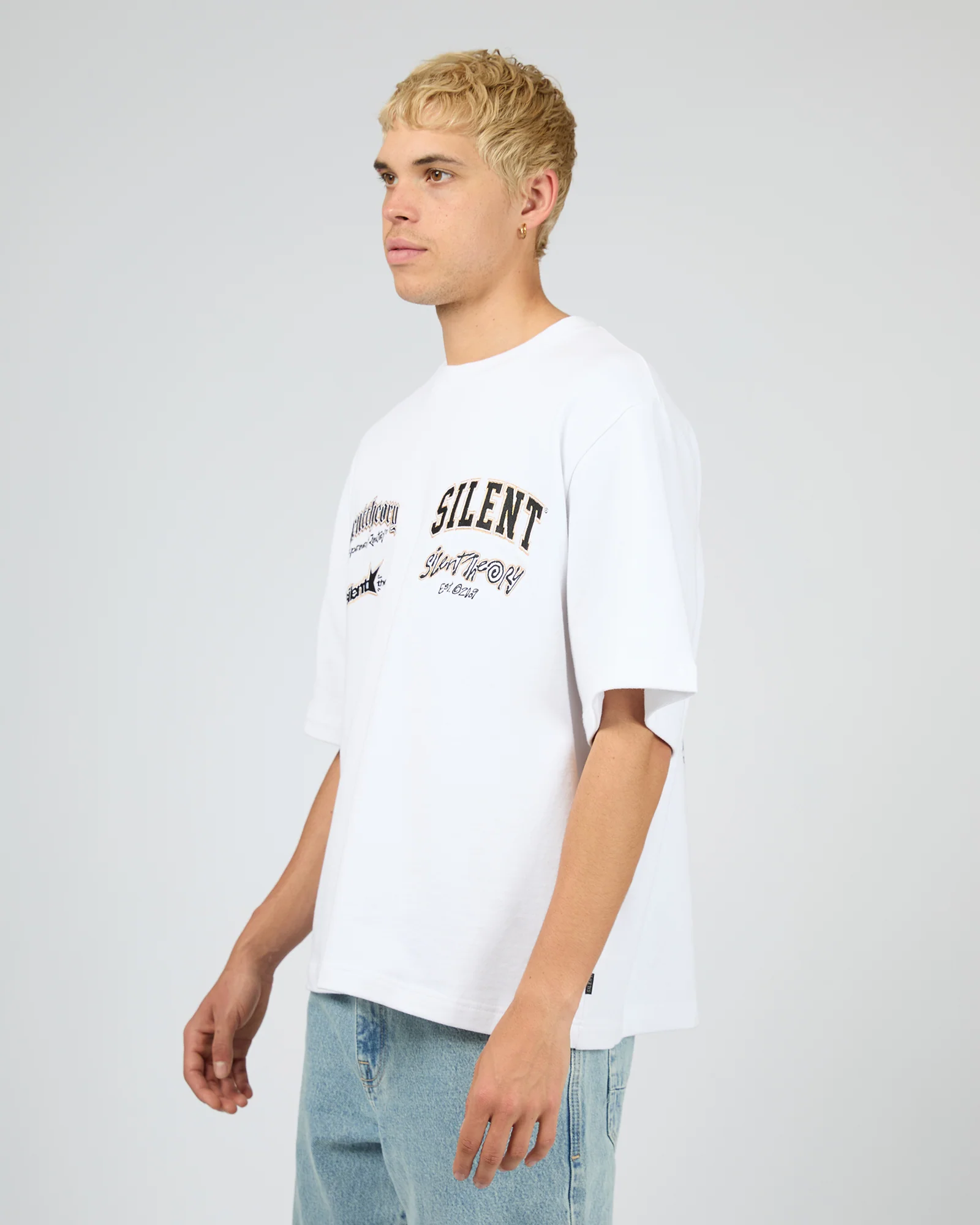 Insignia Tee White - Image 4