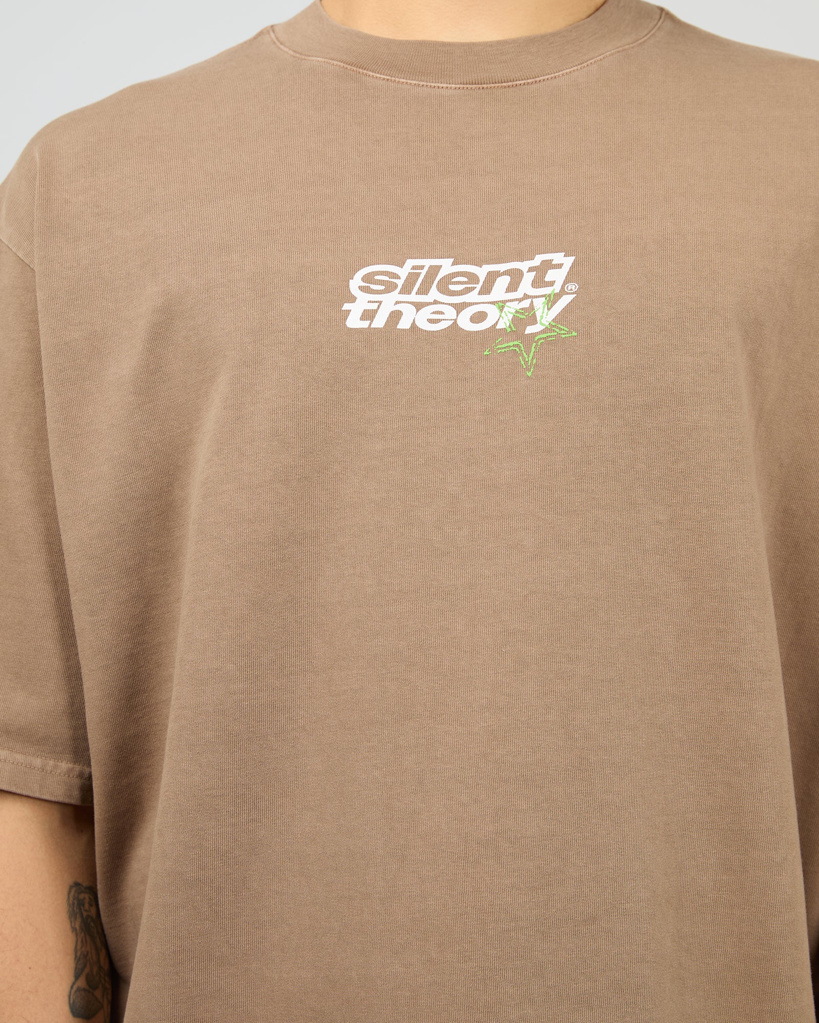 Interlinked Tee Brown - Image 5