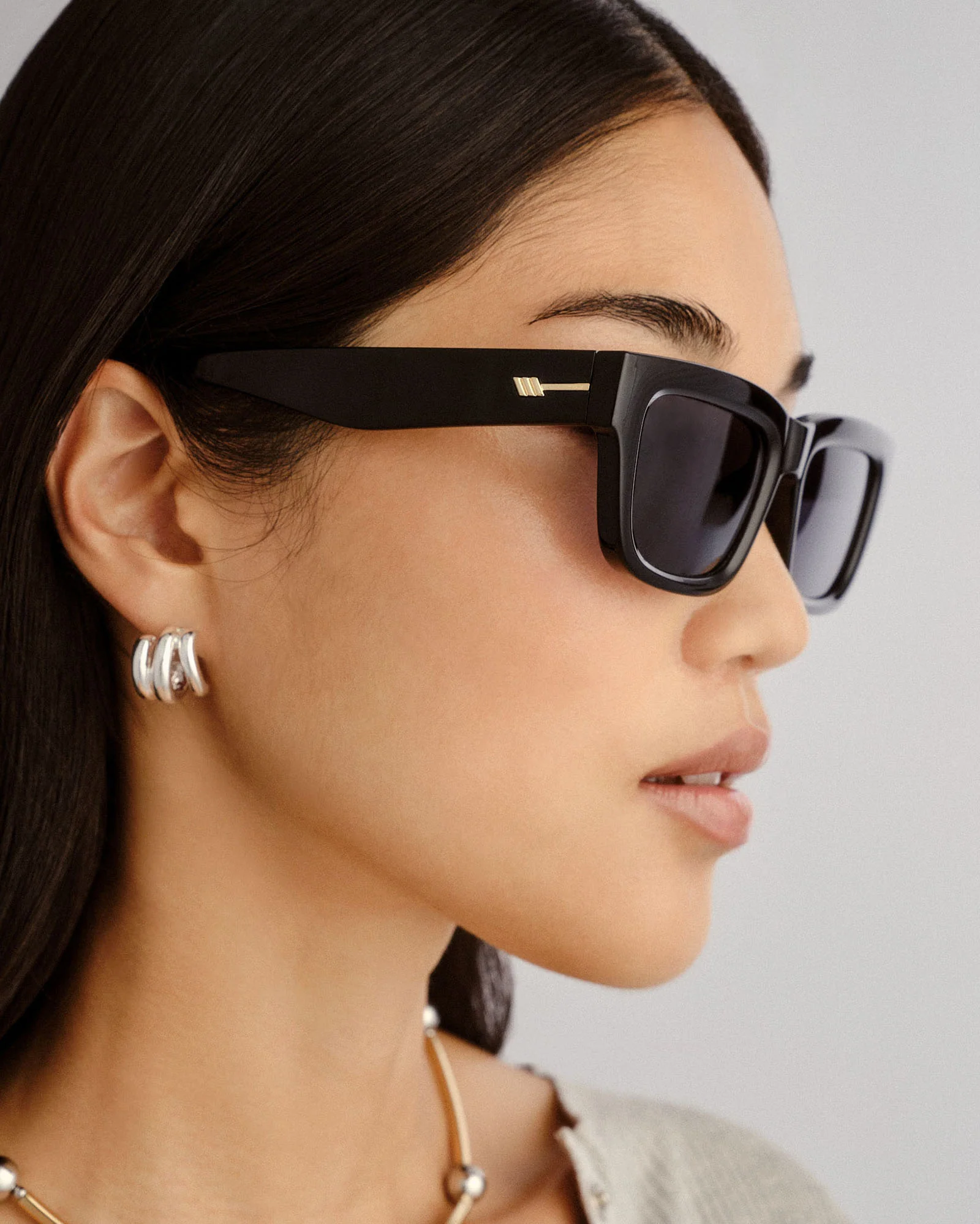 Le Castle Sunglasses Black Smoke Mono Polarised - Image 6