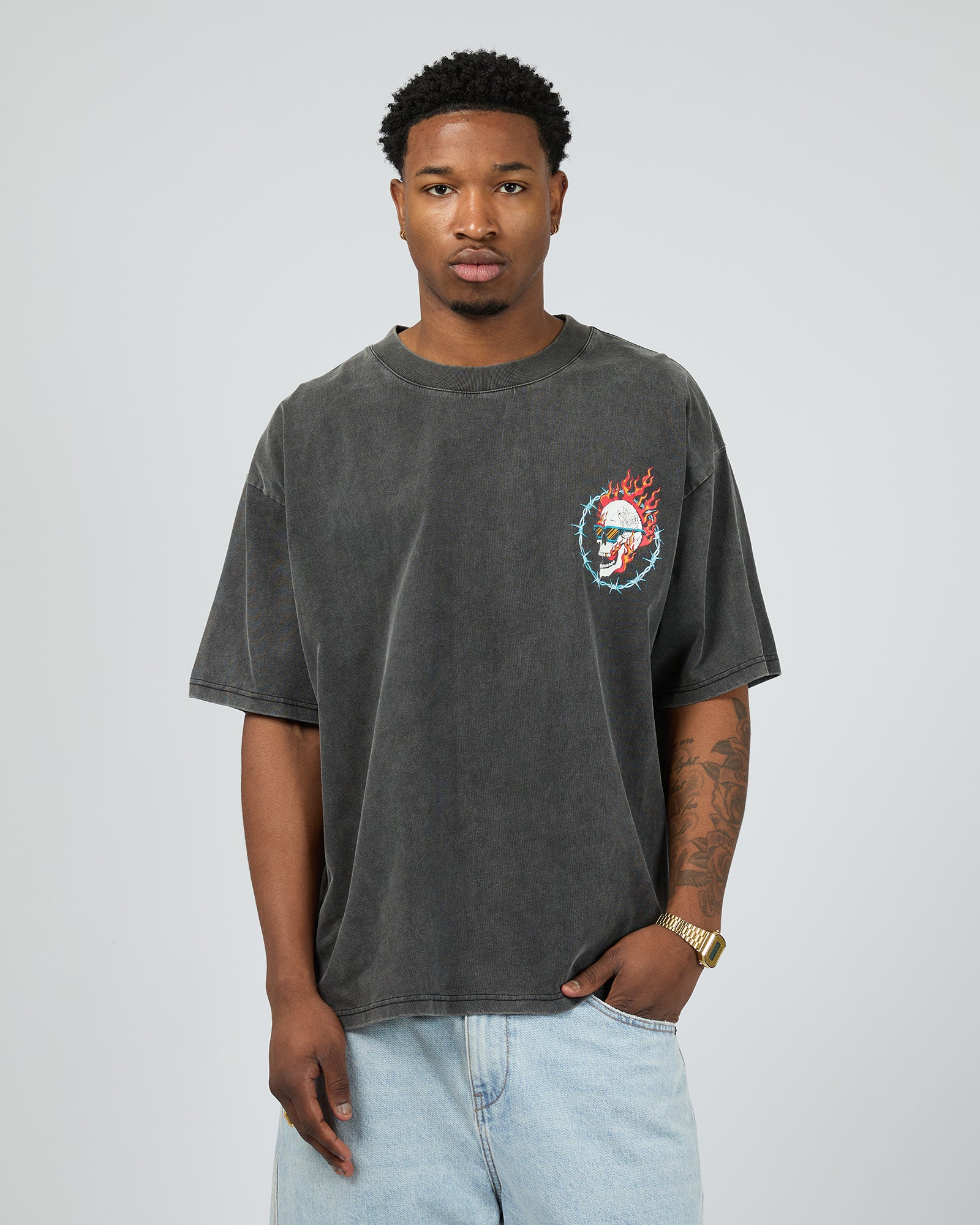 Raised By Fire Tee Washed Black