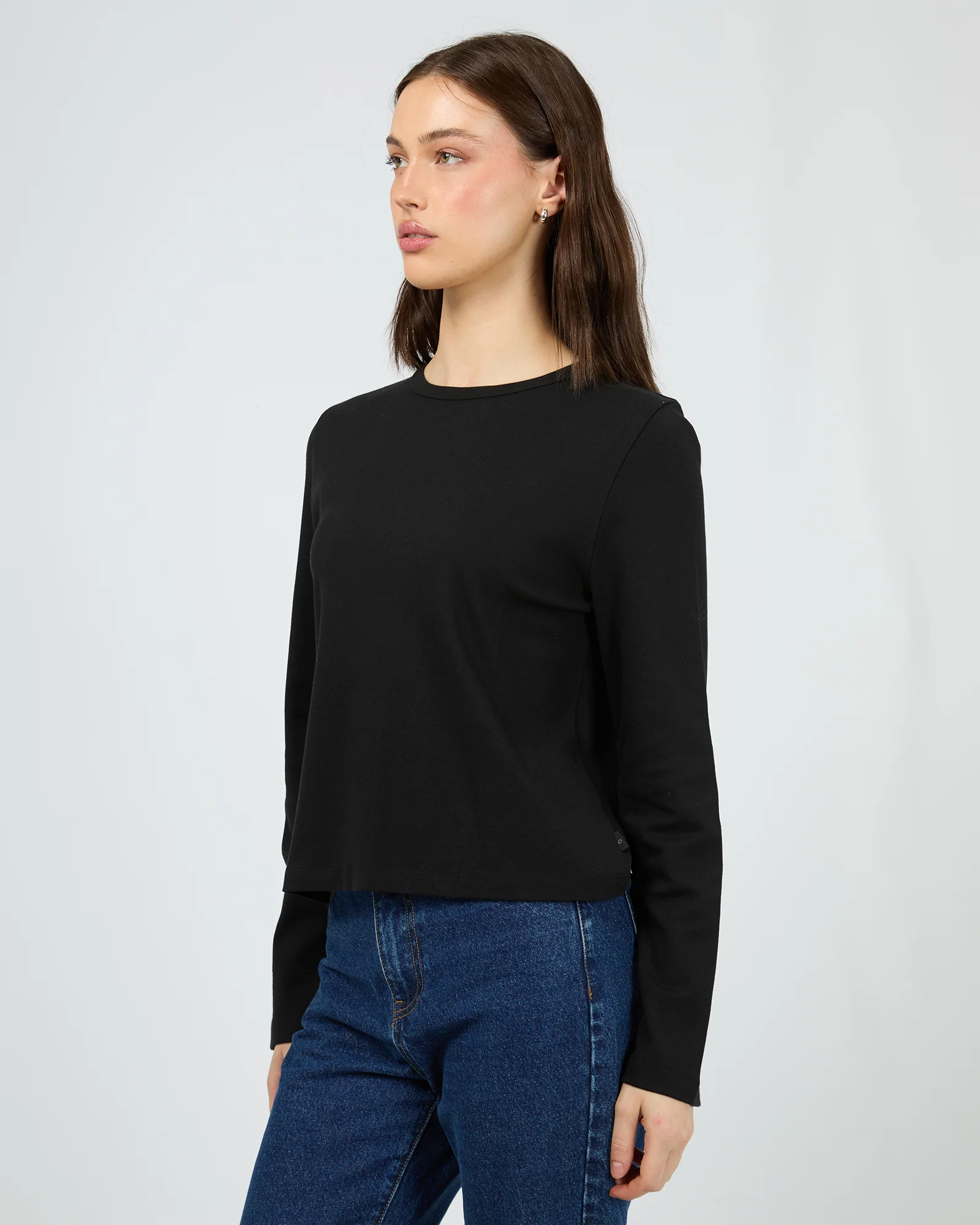 Regular Long Sleeve Tee Black - Image 4