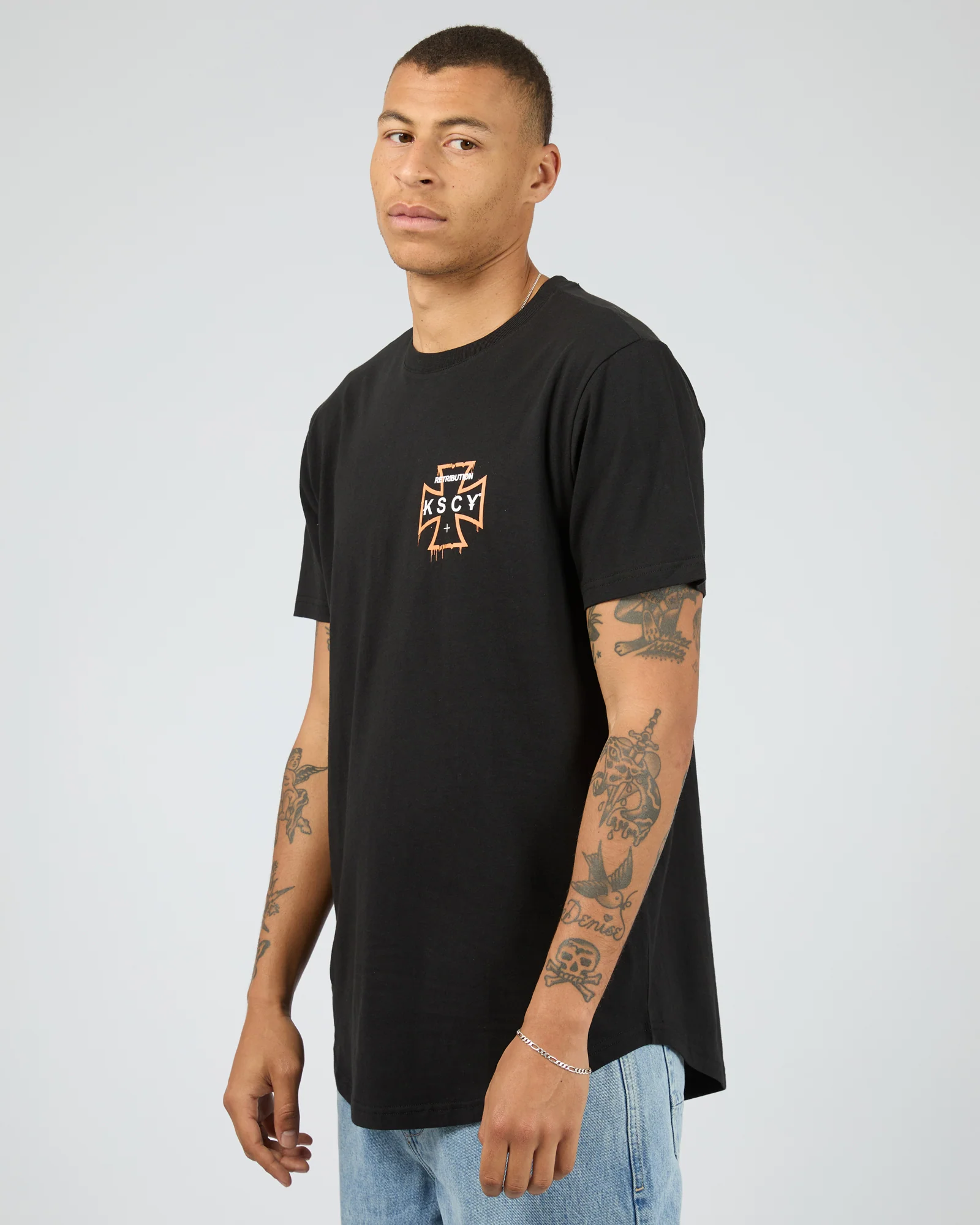 Retribution Dual Curved Tee Black - Image 4