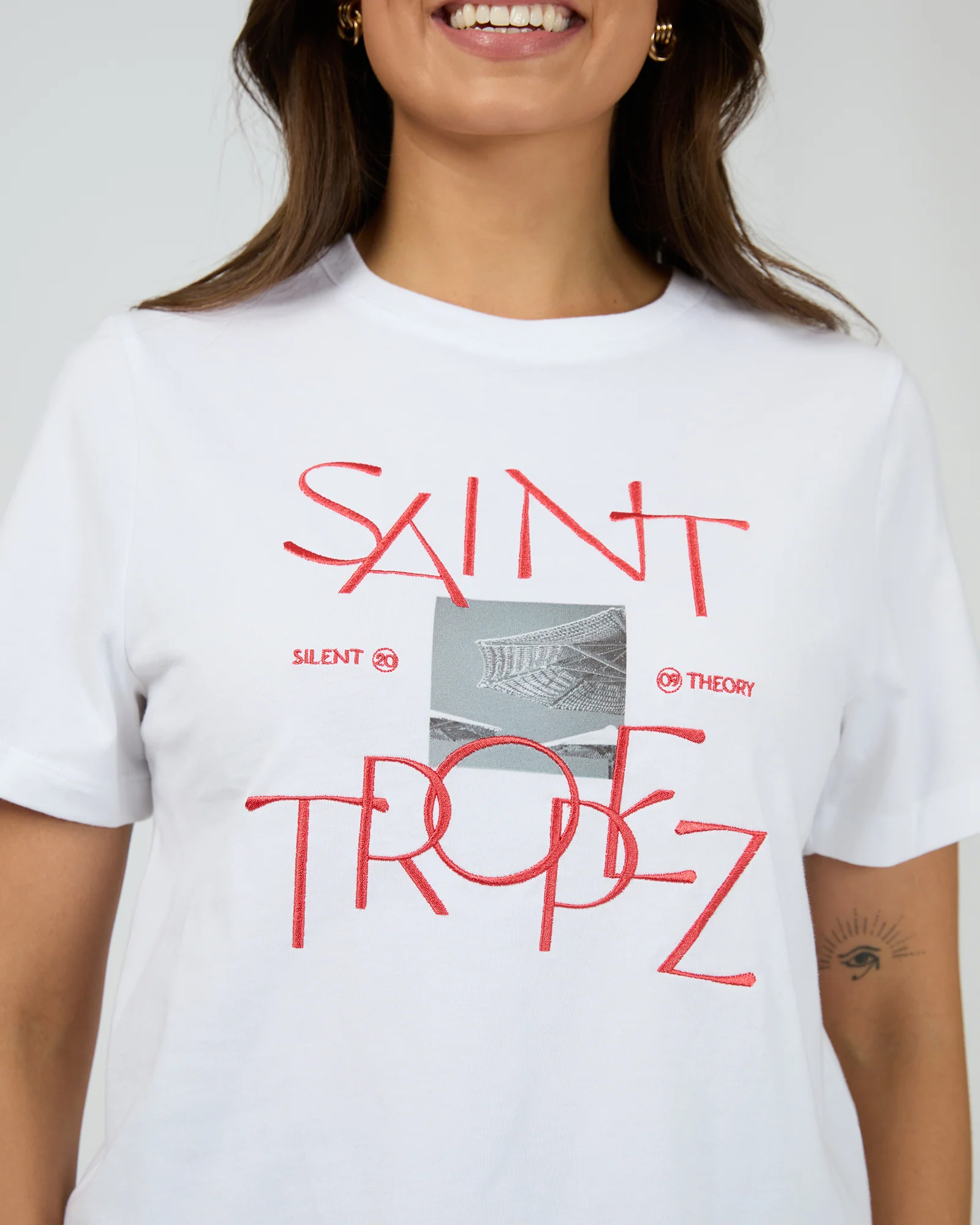 Saint Tropez Tee White - Image 5