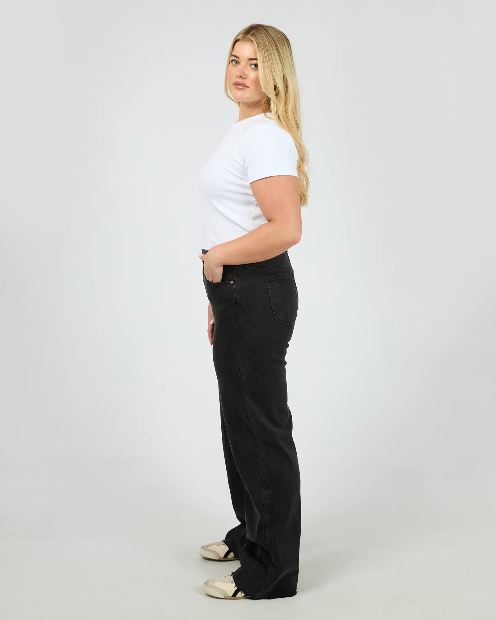 Skye Comfort Jean Washed Black - Image 12