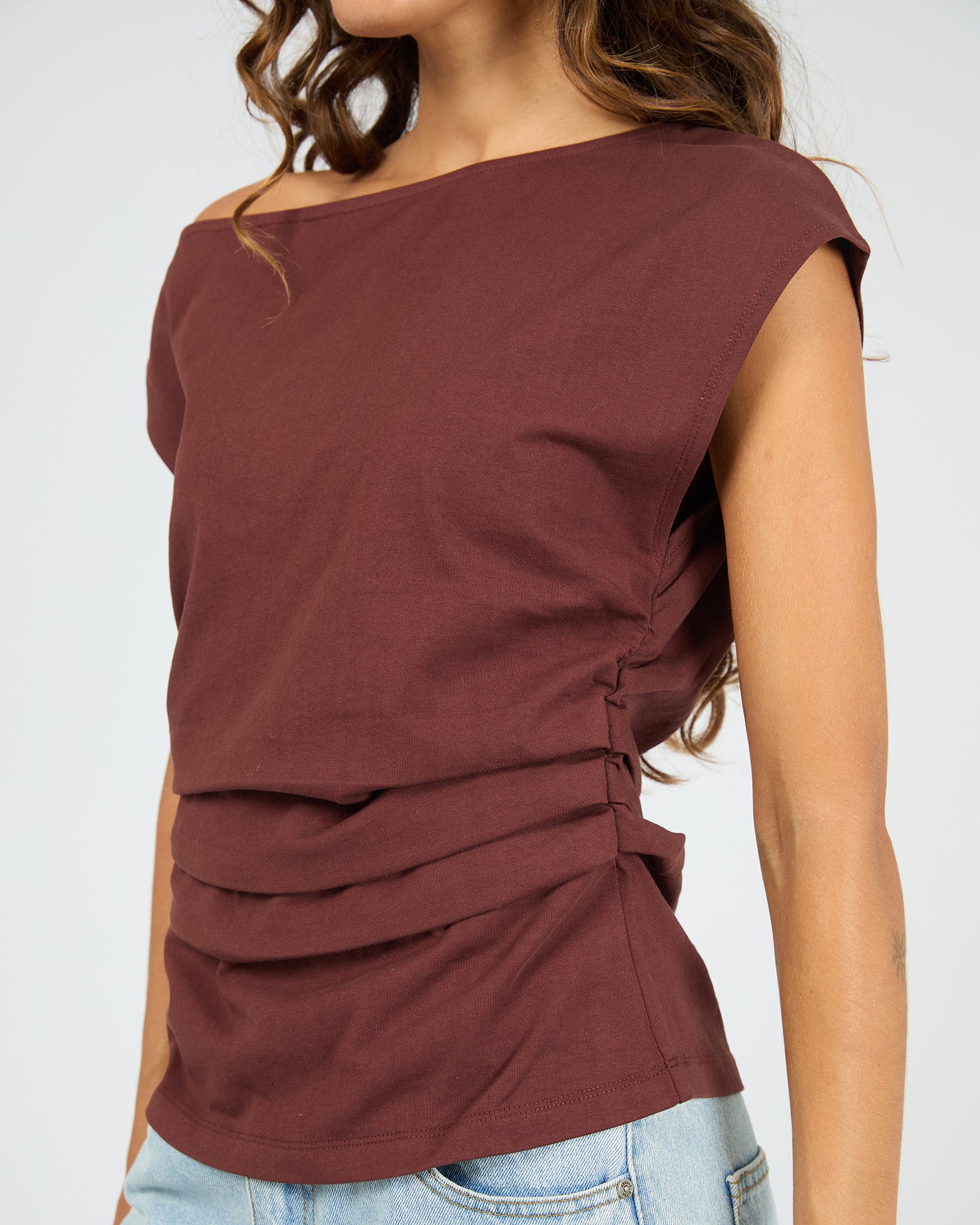 Soho Tee Cherry - Image 5