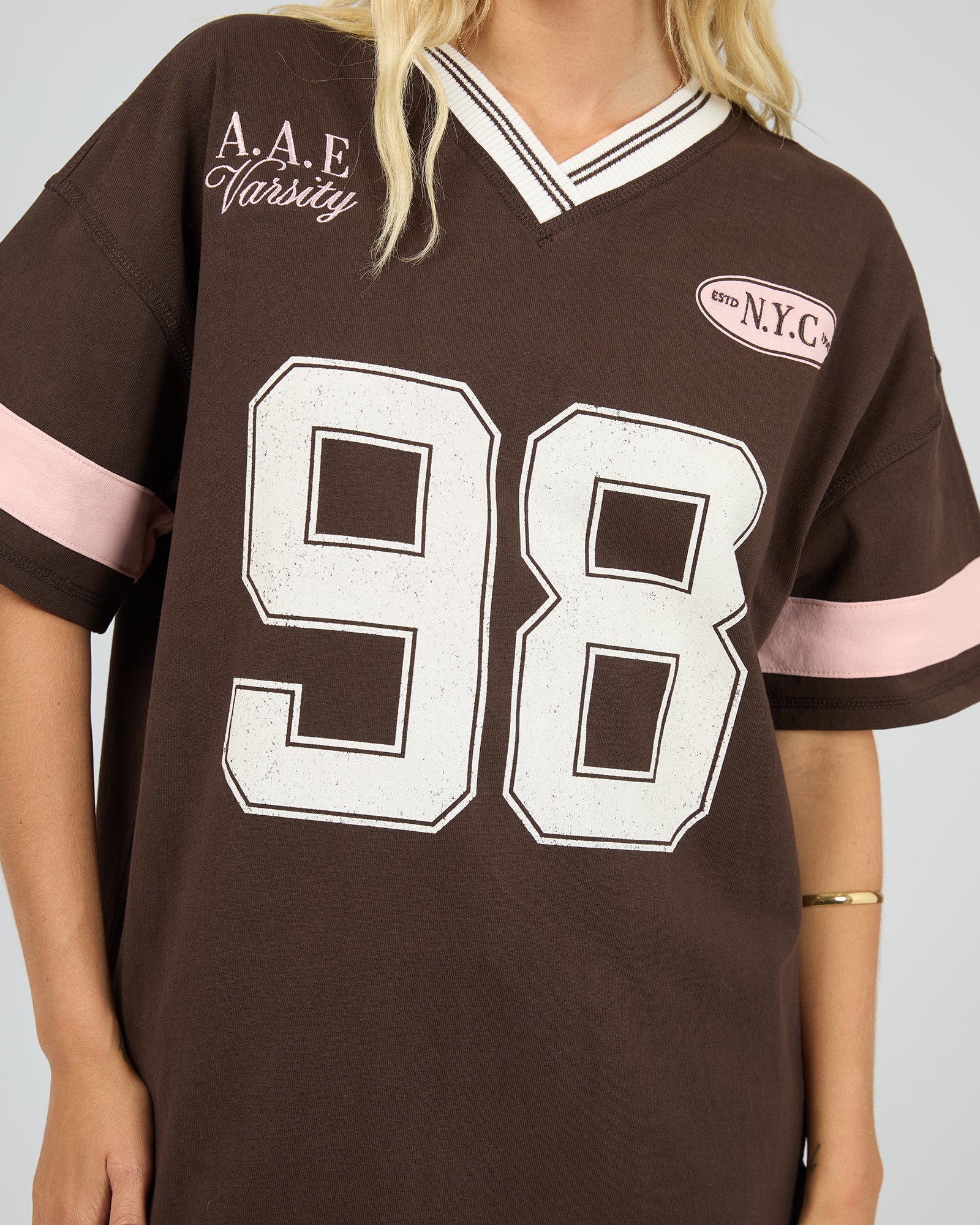 Soho V-Neck Tee Brown - Image 3