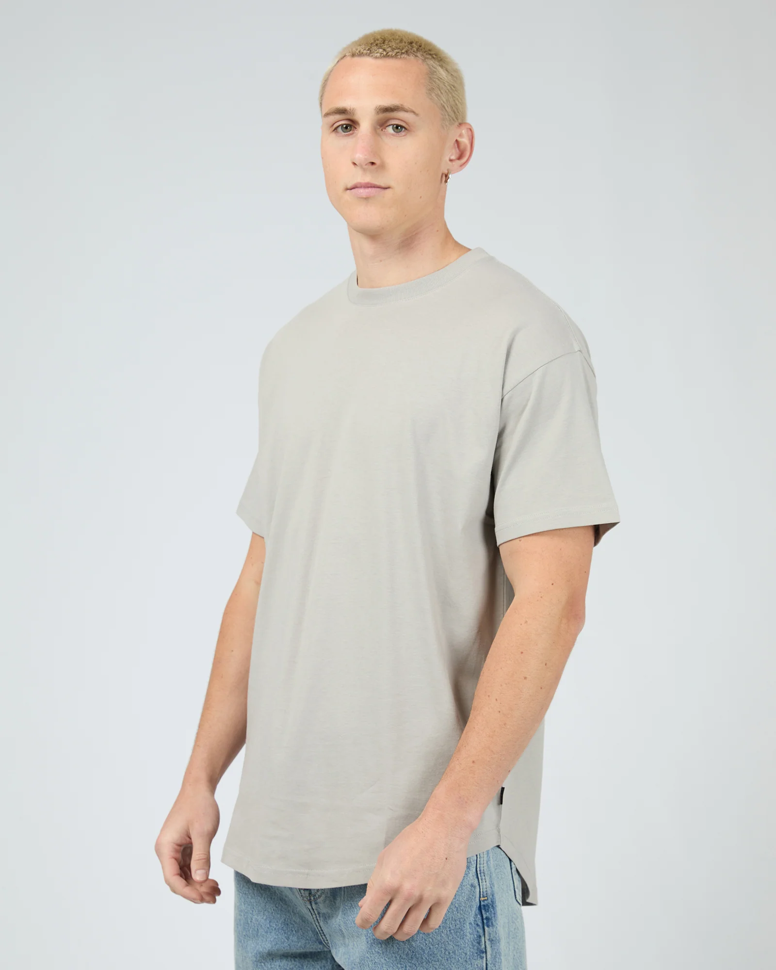 Solid Tail Tee Grey - Image 4