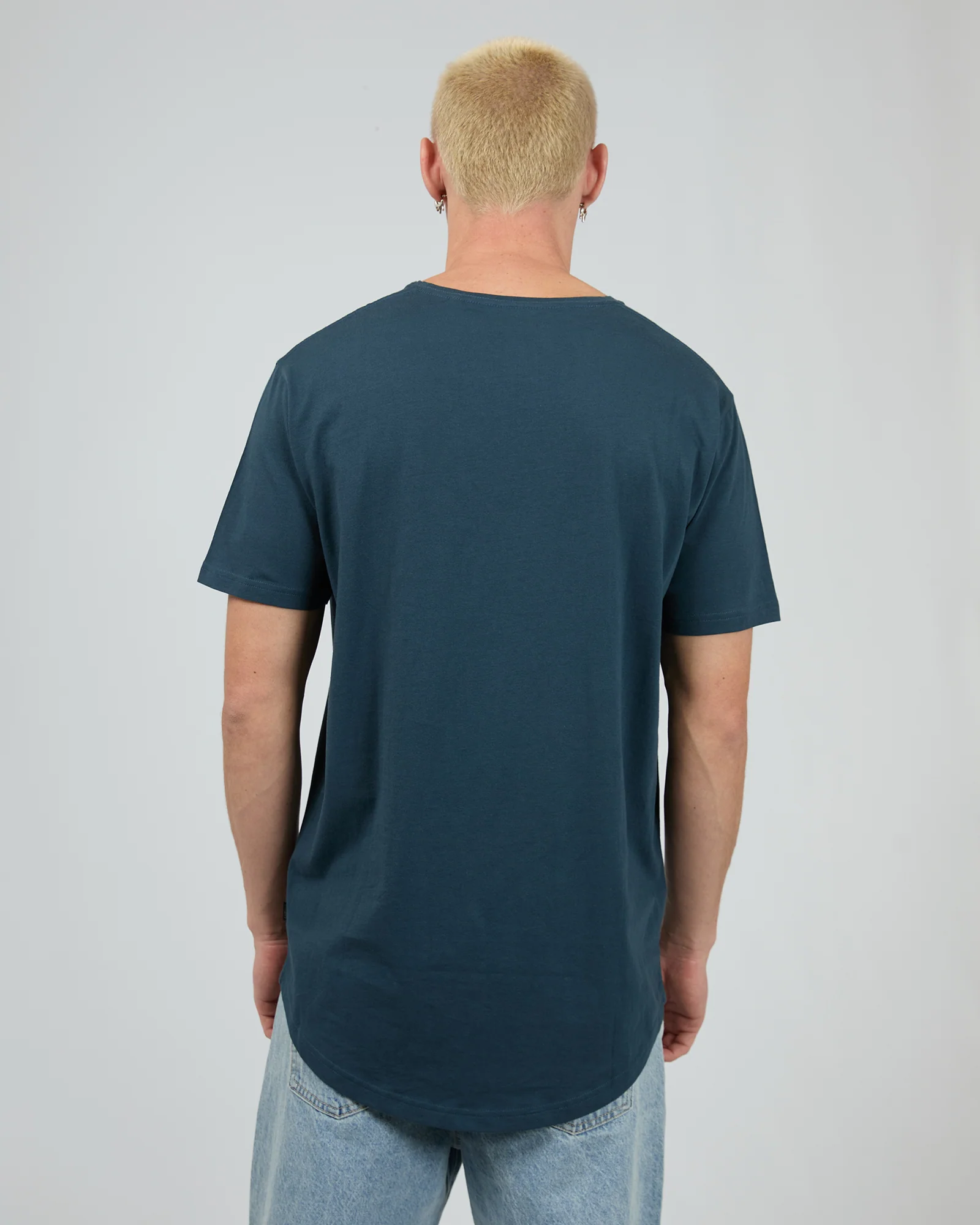 Solid Tail Tee Navy - Image 3