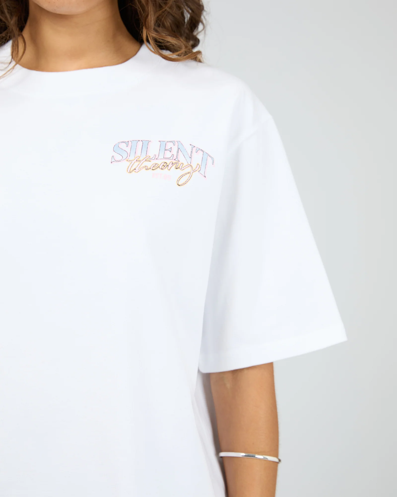 Unwind Tee White - Image 4