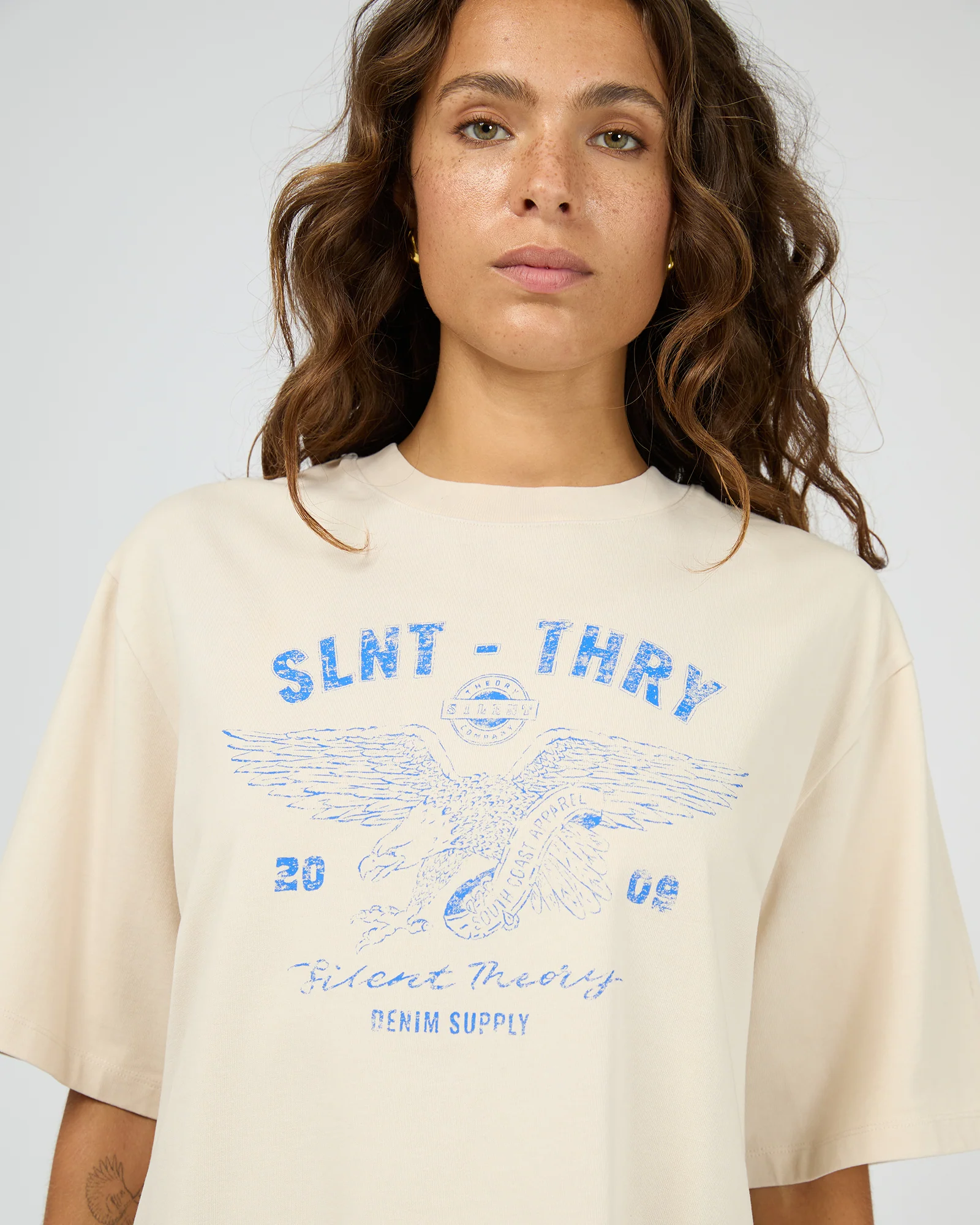 With Reason Tee Chalk - Image 5