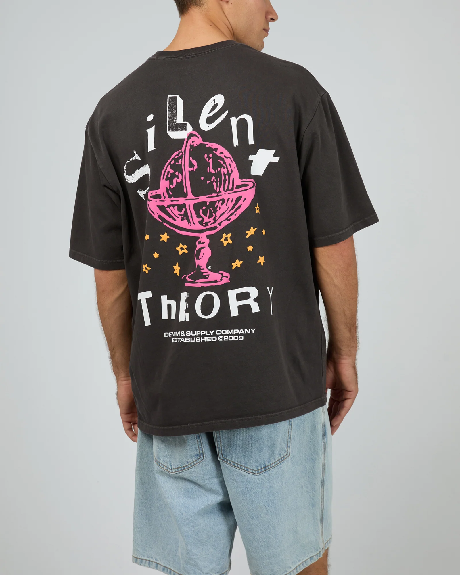 World Tee Coal - Image 2